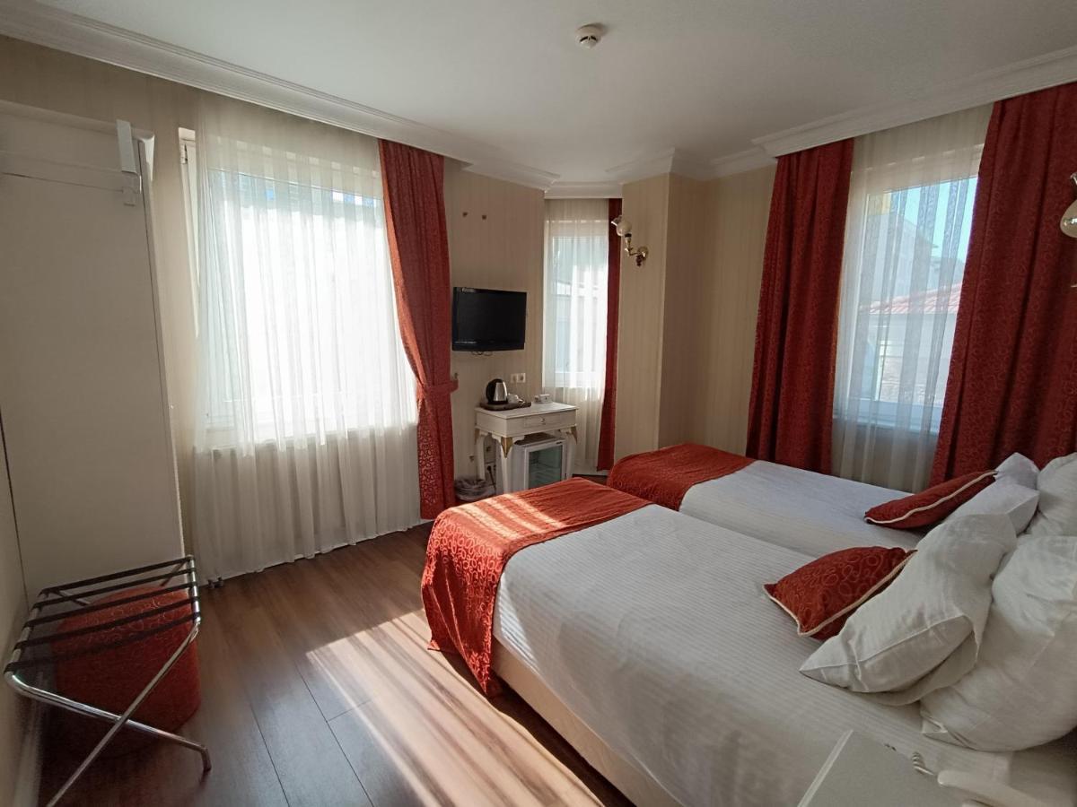 Doppel-/Zweibettzimmer mit Zustellbett