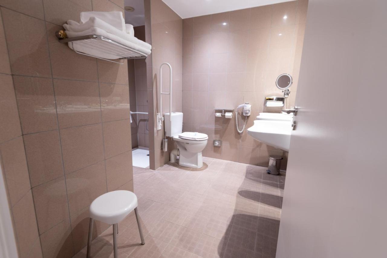 Chambre Supérieure - Accessible aux Personnes à Mobilité Réduite
