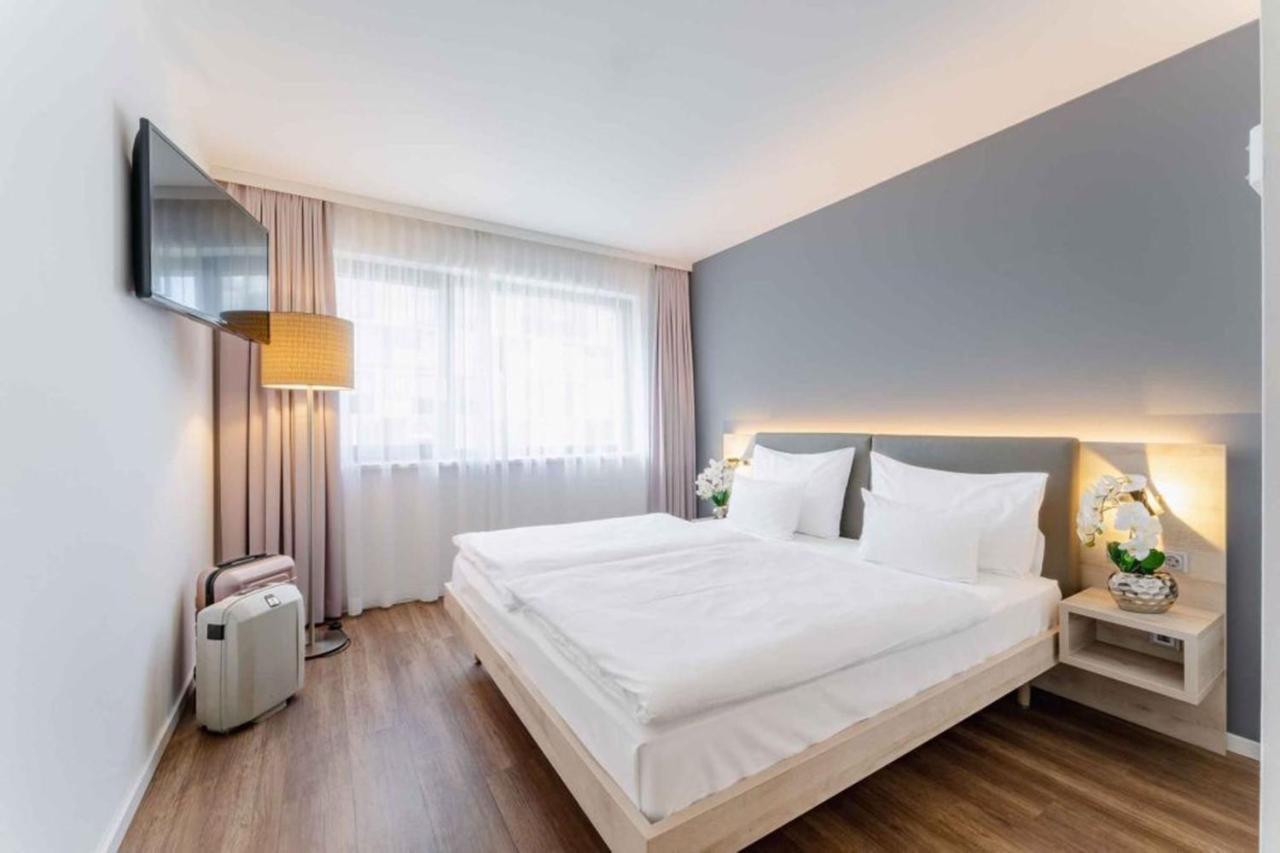 Standard Double Room,1498641823:JPEG