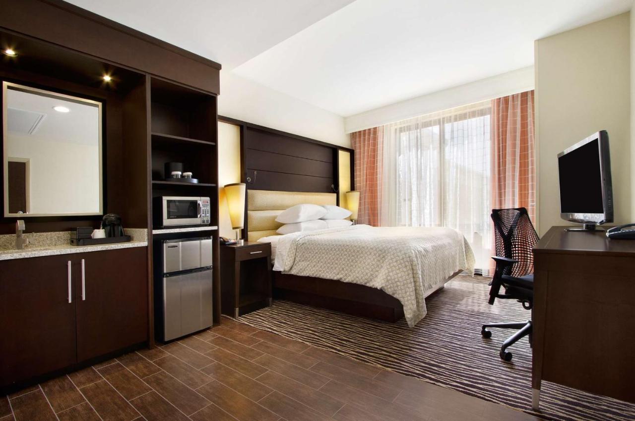 King Room - Non-Smoking