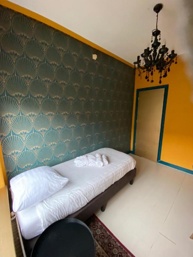 Standard Single Room,1499466199:JPEG