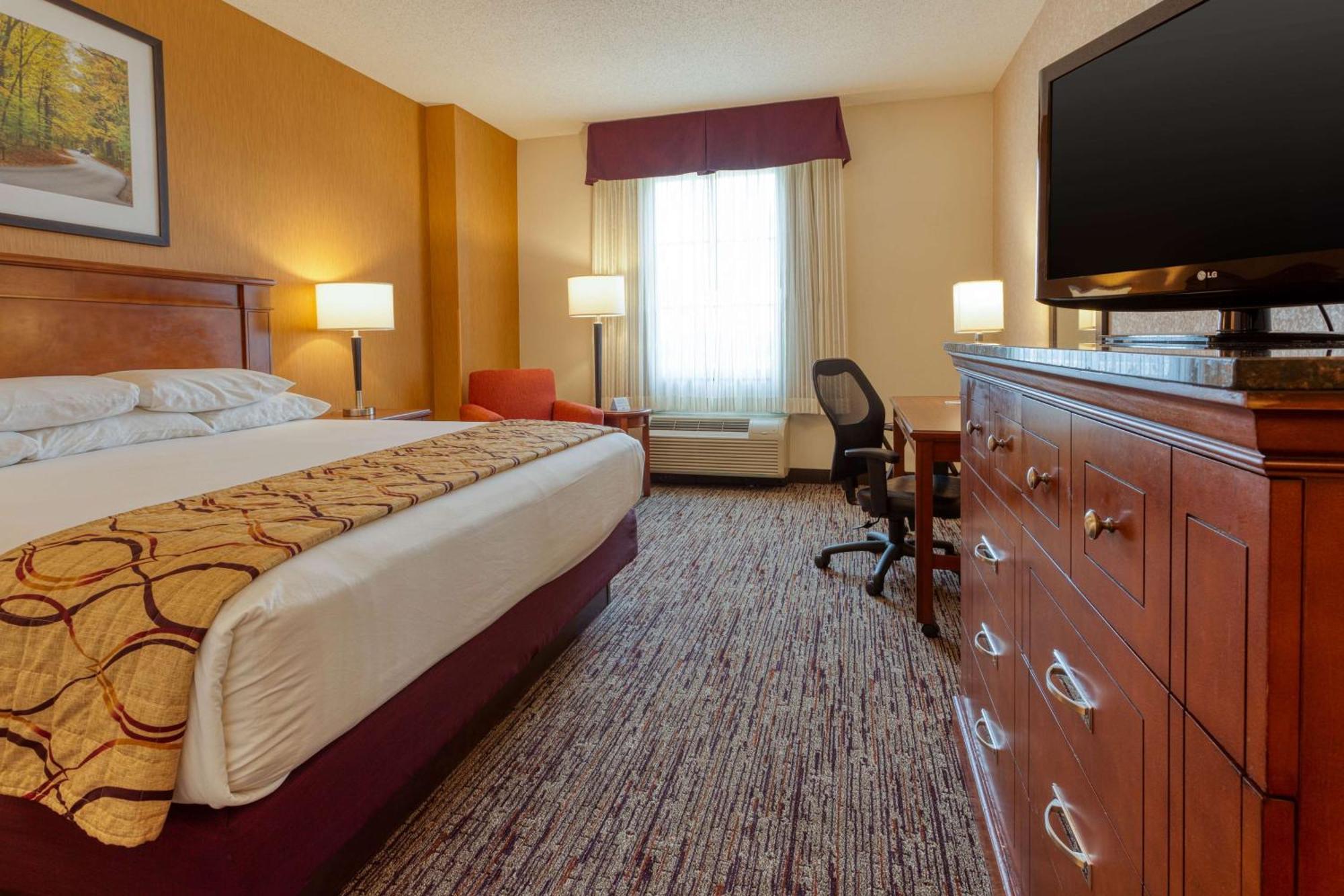 Deluxe King Room Disability Access,1499905573:JPEG