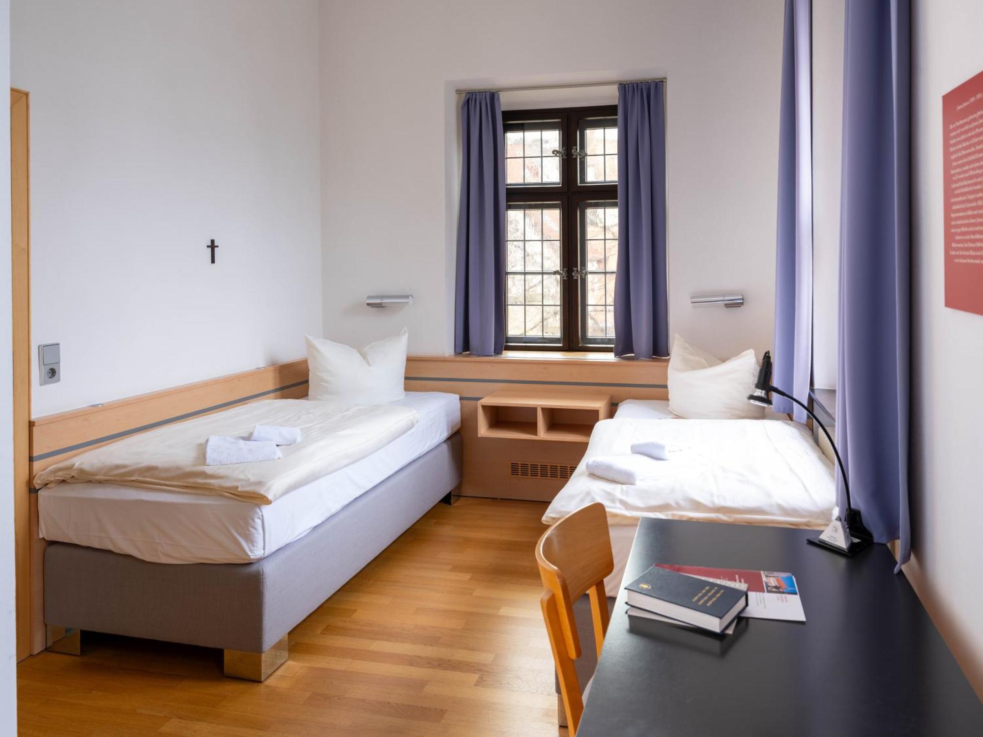 Standard Zweibettzimmer