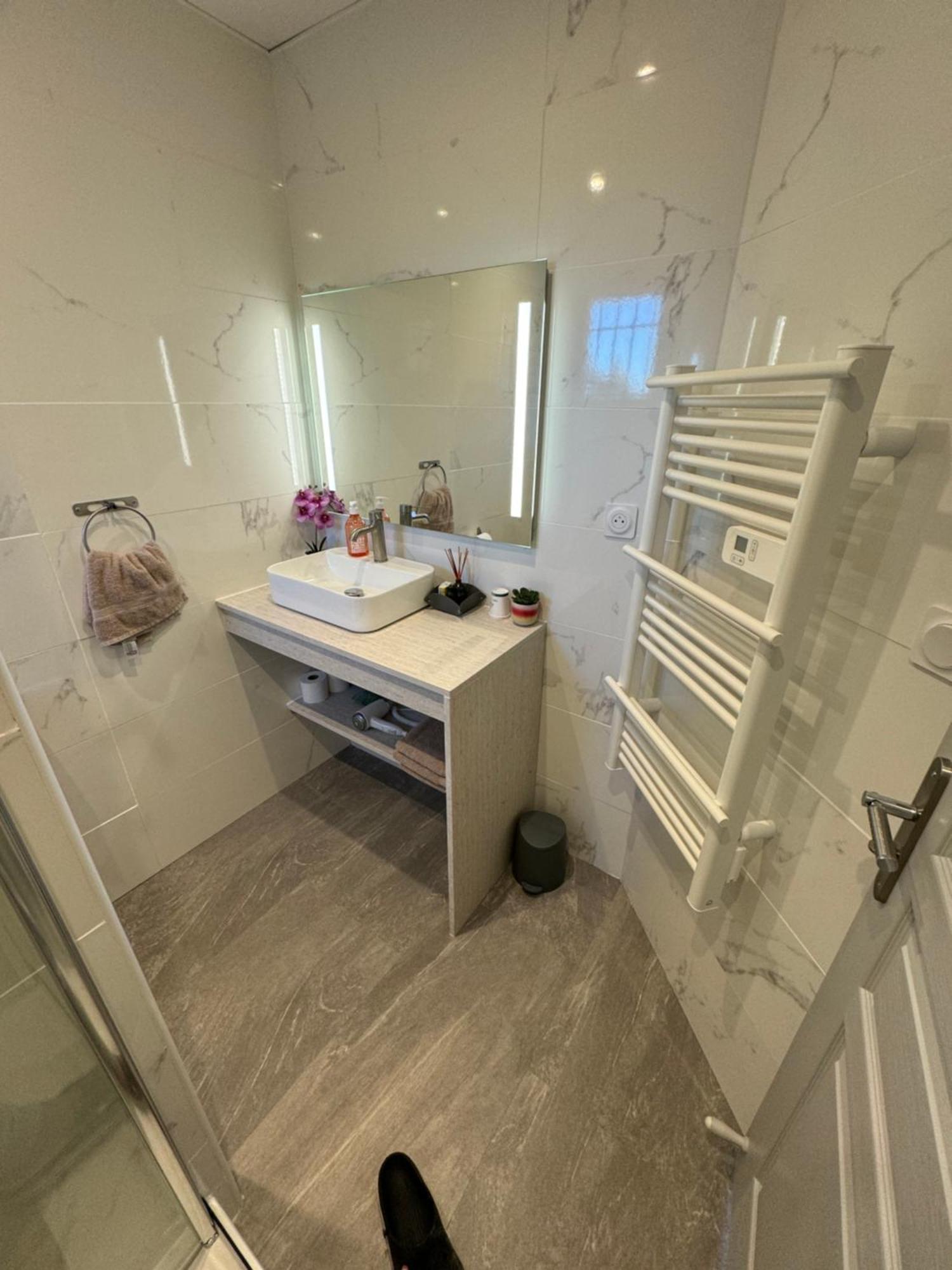 Chambre Double avec Salle de Bains Privative