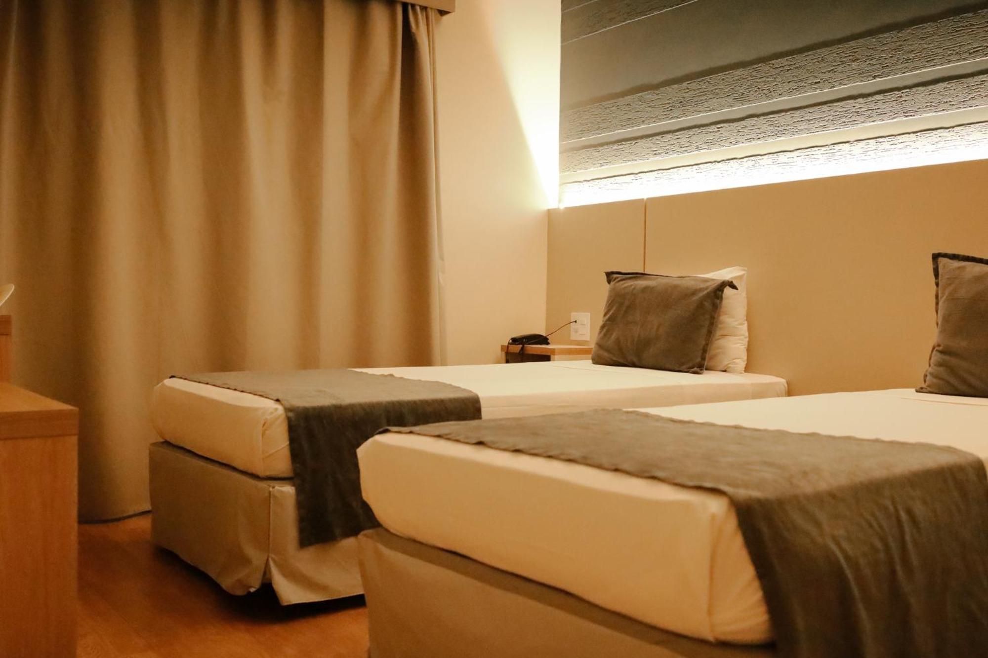 Quarto Standard com 2 Camas de Solteiro