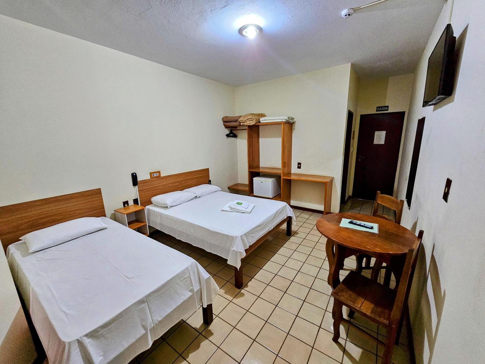 Quarto Standard com 2 Camas de Solteiro