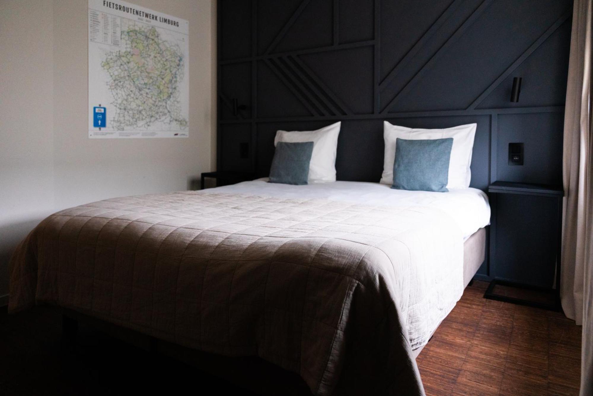 Moderne tweepersoonskamer met 1 of 2 bedden