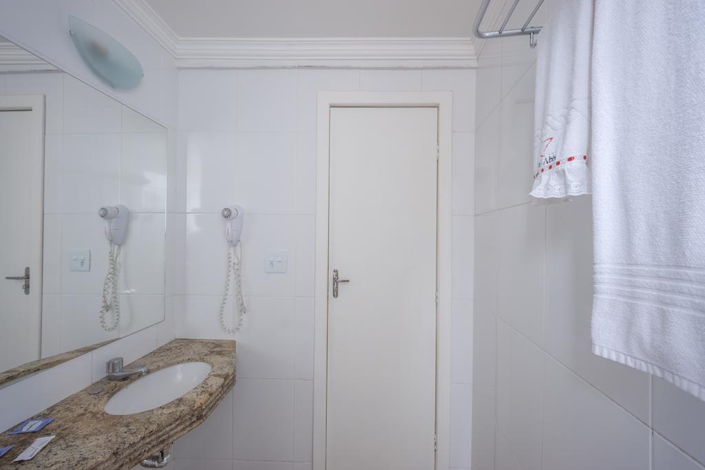 Triple Room,890976172:JPEG