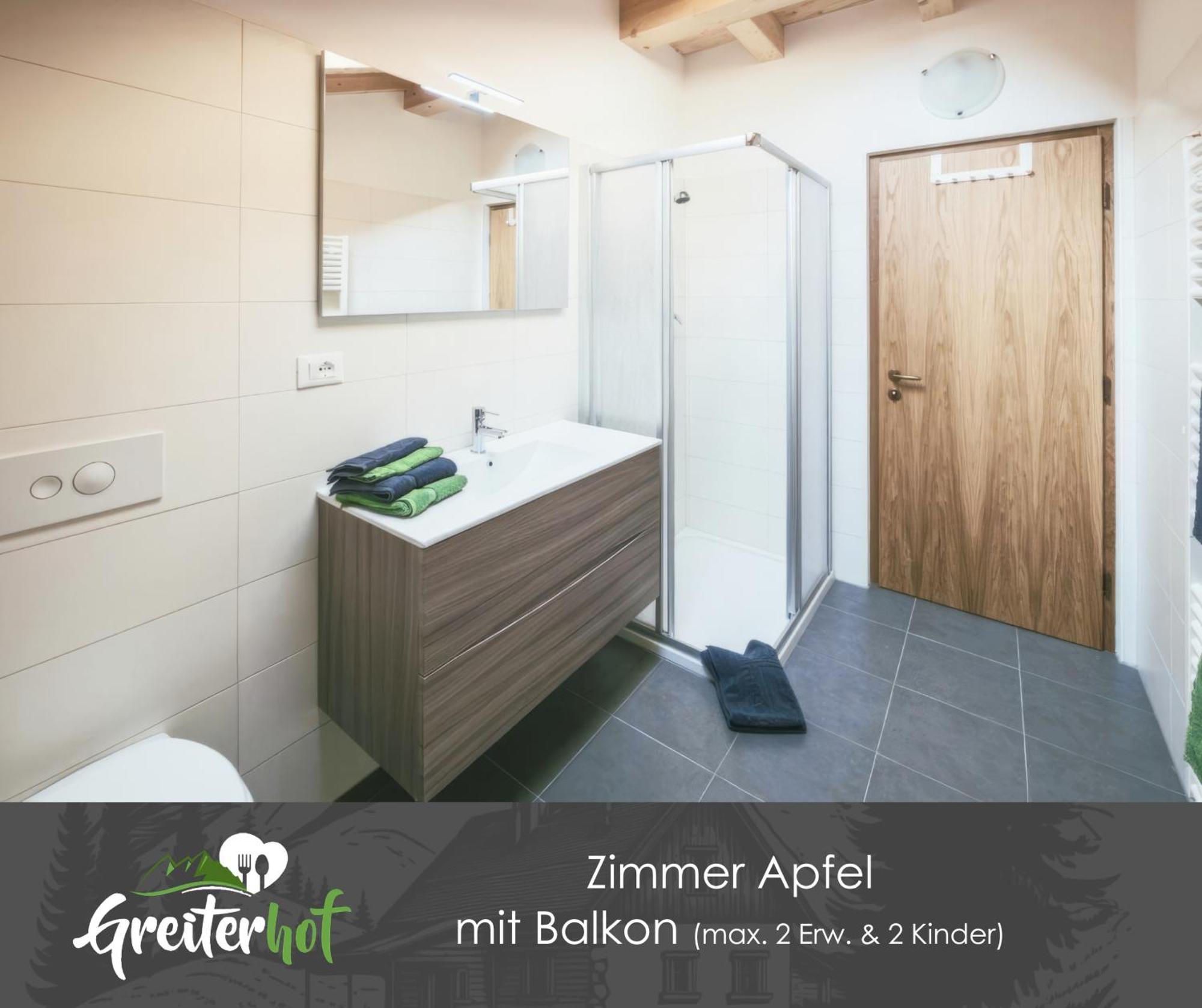 Doppelzimmer mit Balkon