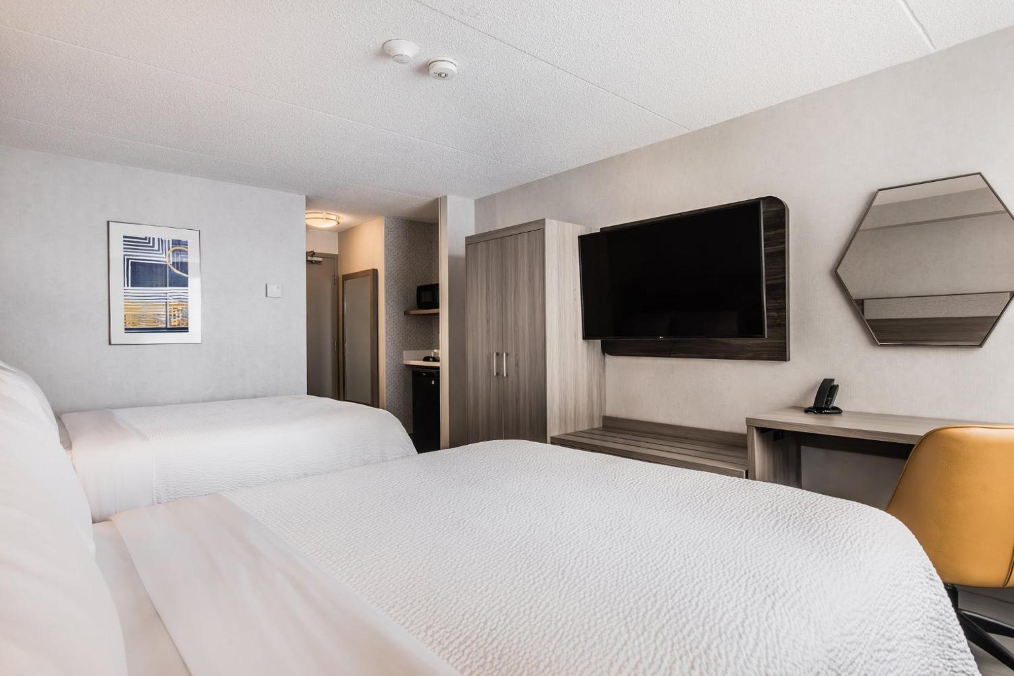 Standaard Kamer met 2 Queensize Bedden