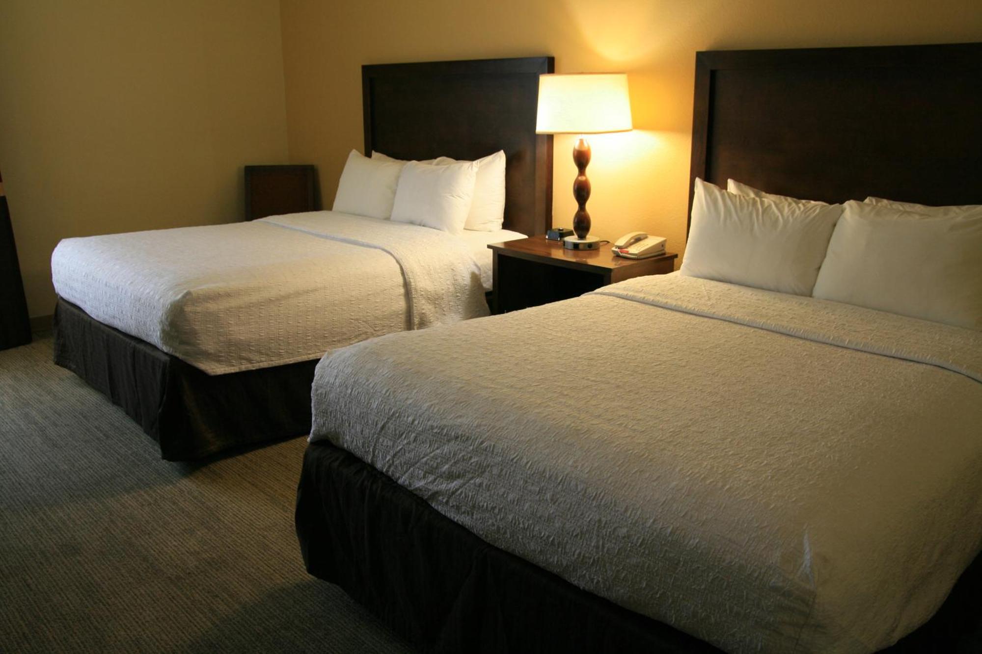 Quadruple Room with Two Queen Beds - Non Smoking