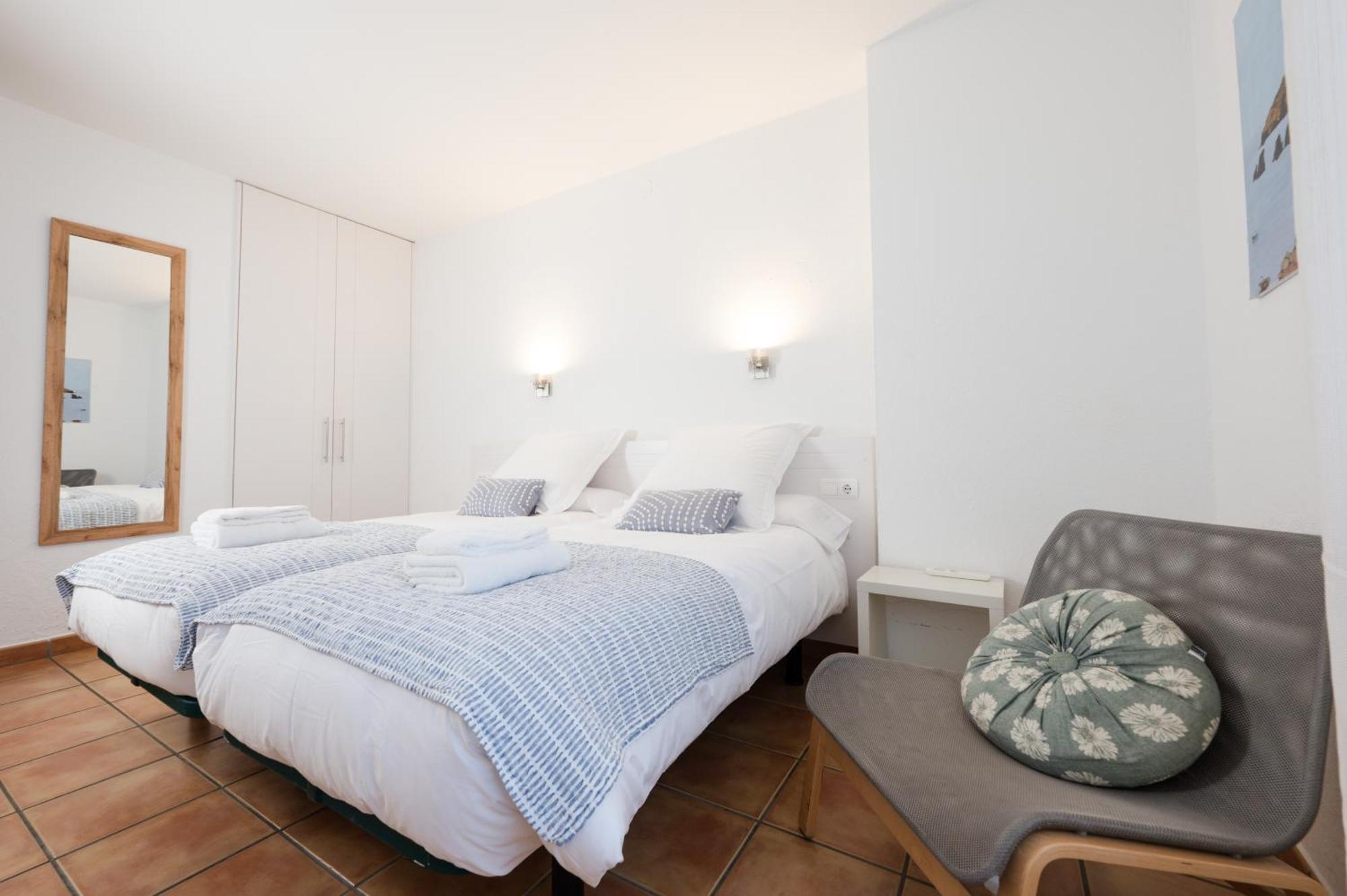 Chambre Lits Jumeaux avec Salle de Bains Privative