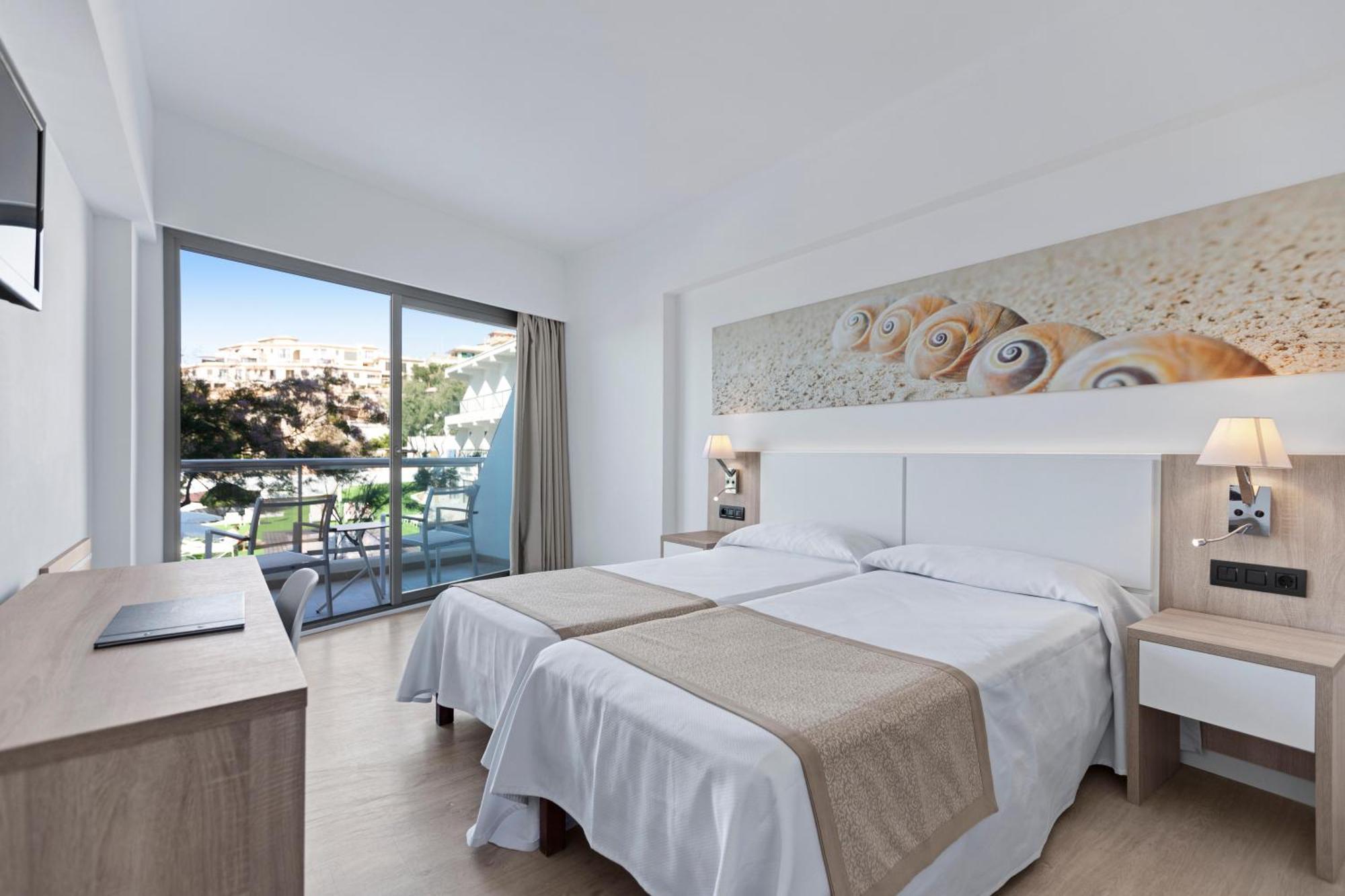 Double or Twin Room,1528233199:JPEG
