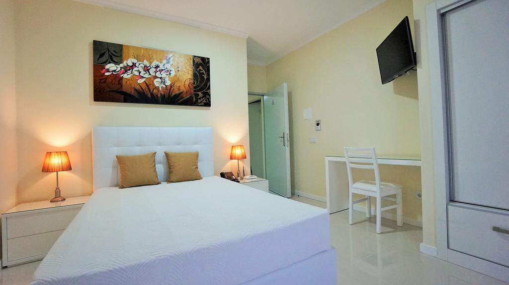 Standard Double Room,156584250:JPEG