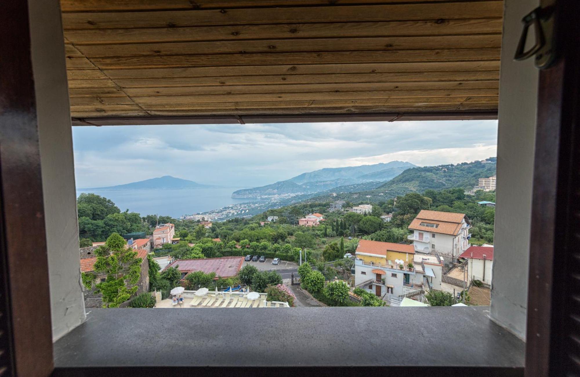 Camera Matrimoniale/Doppia con Letti Singoli con Vista Mare