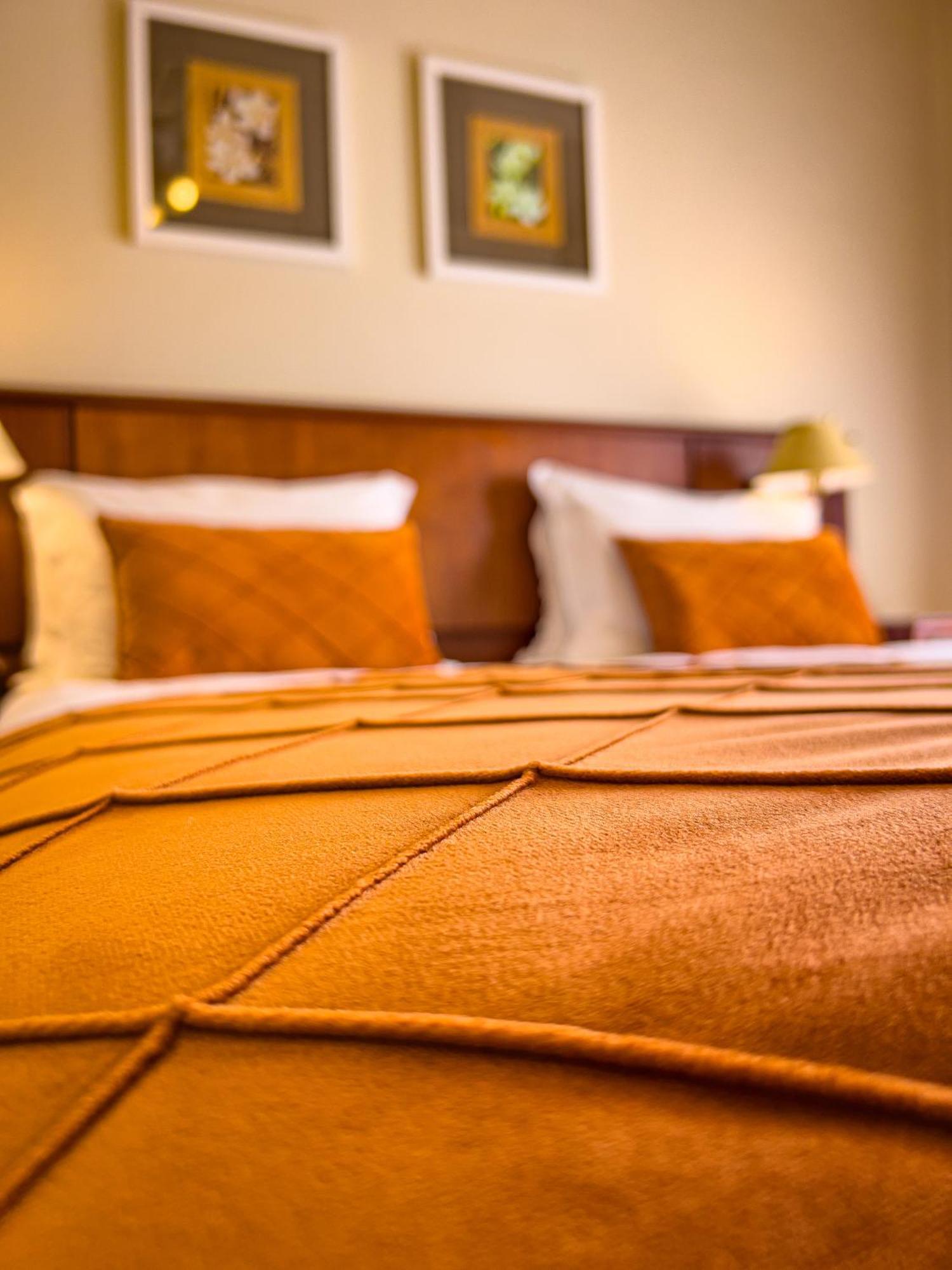 Quarto Standard com Cama de Casal ou 2 de Solteiro