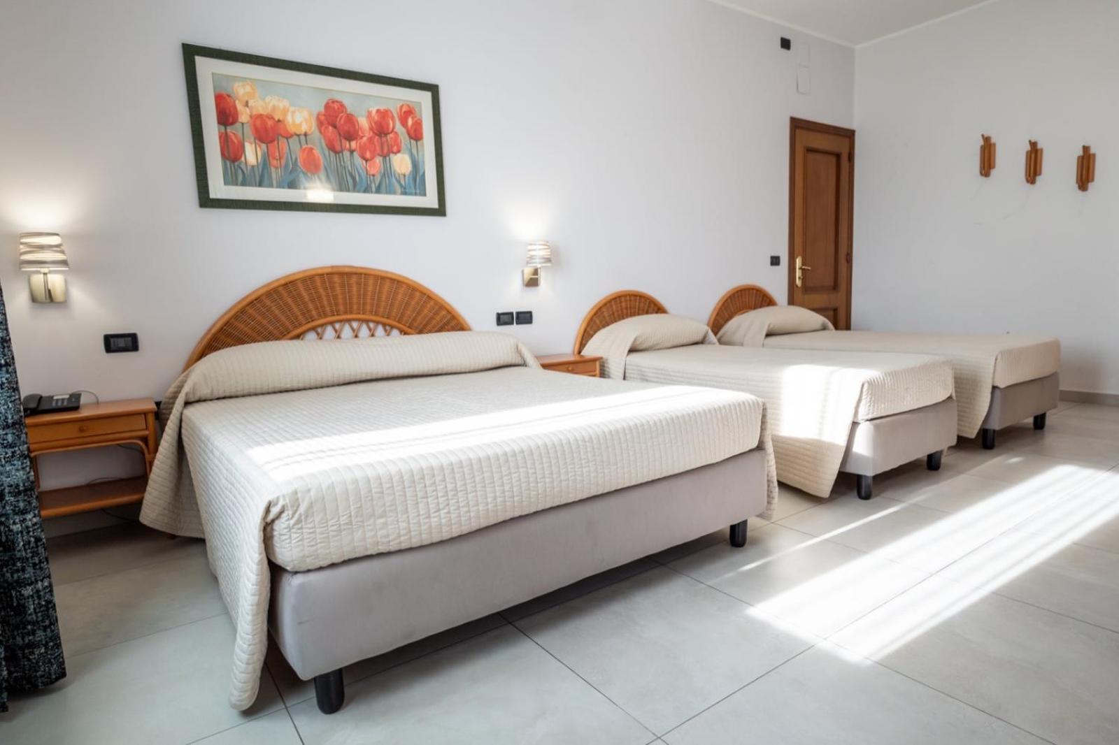 Quadruple Room Sea View,1534234528:JPEG