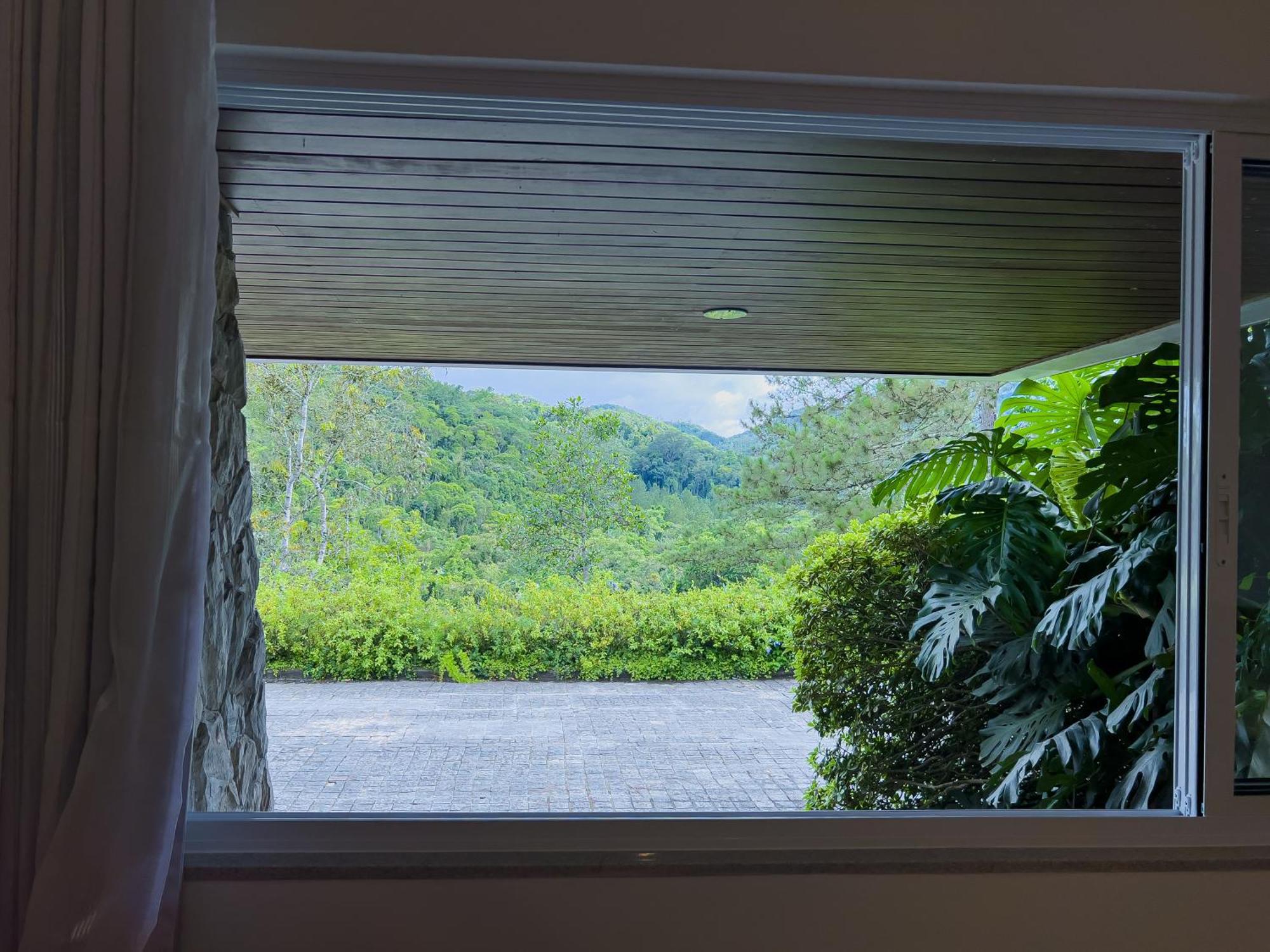 Quarto Triplo Standard