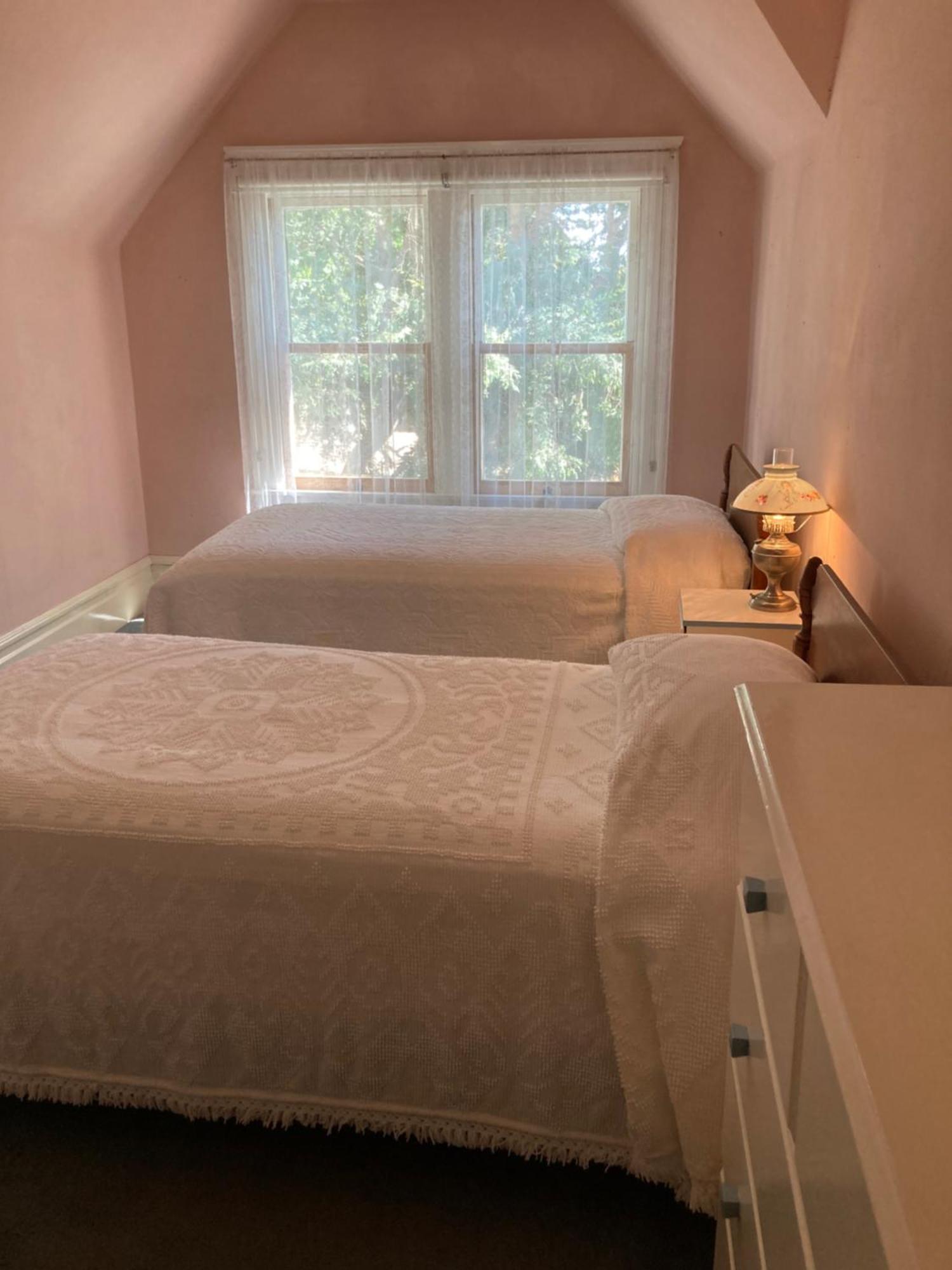 Budget Twin Room