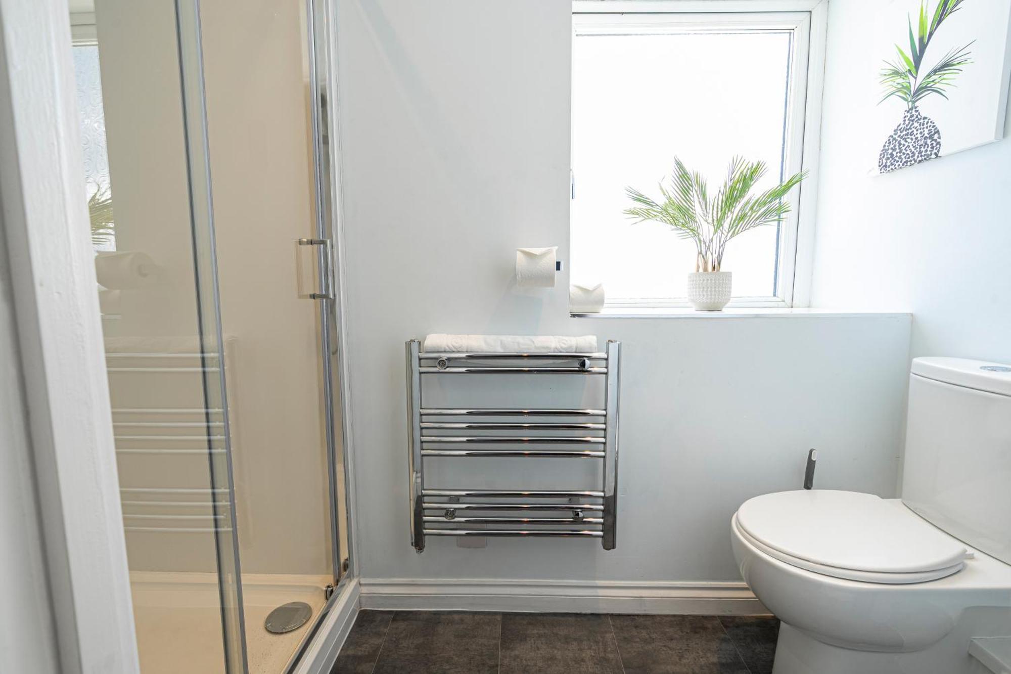 Chambre Lits Jumeaux avec Salle de Bains Privative