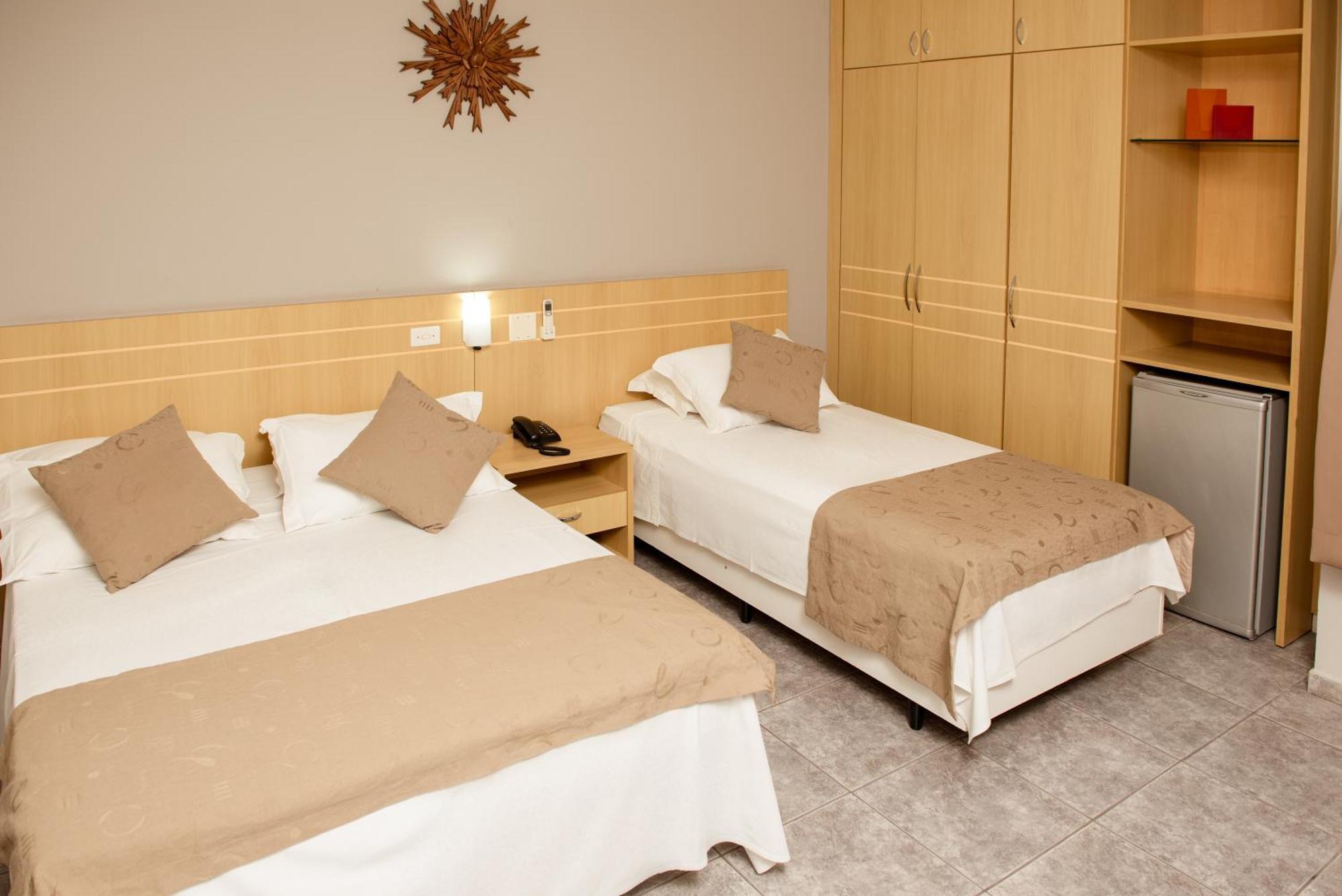 Quarto Triplo Luxo