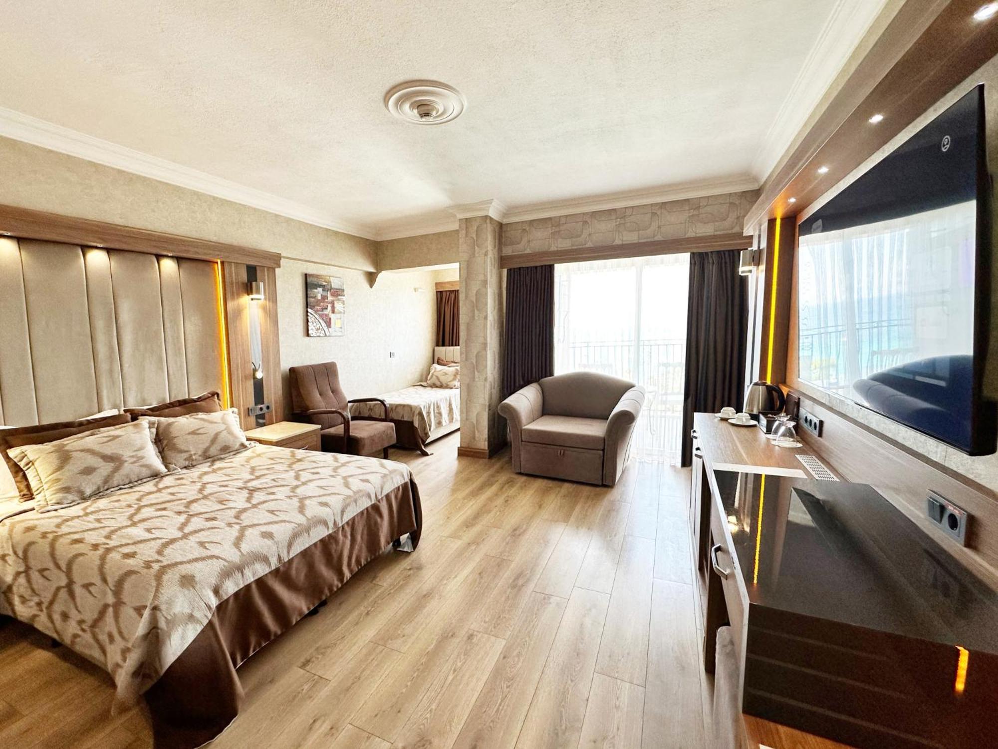 Standaard Kamer met Balkon en Uitzicht op Zee