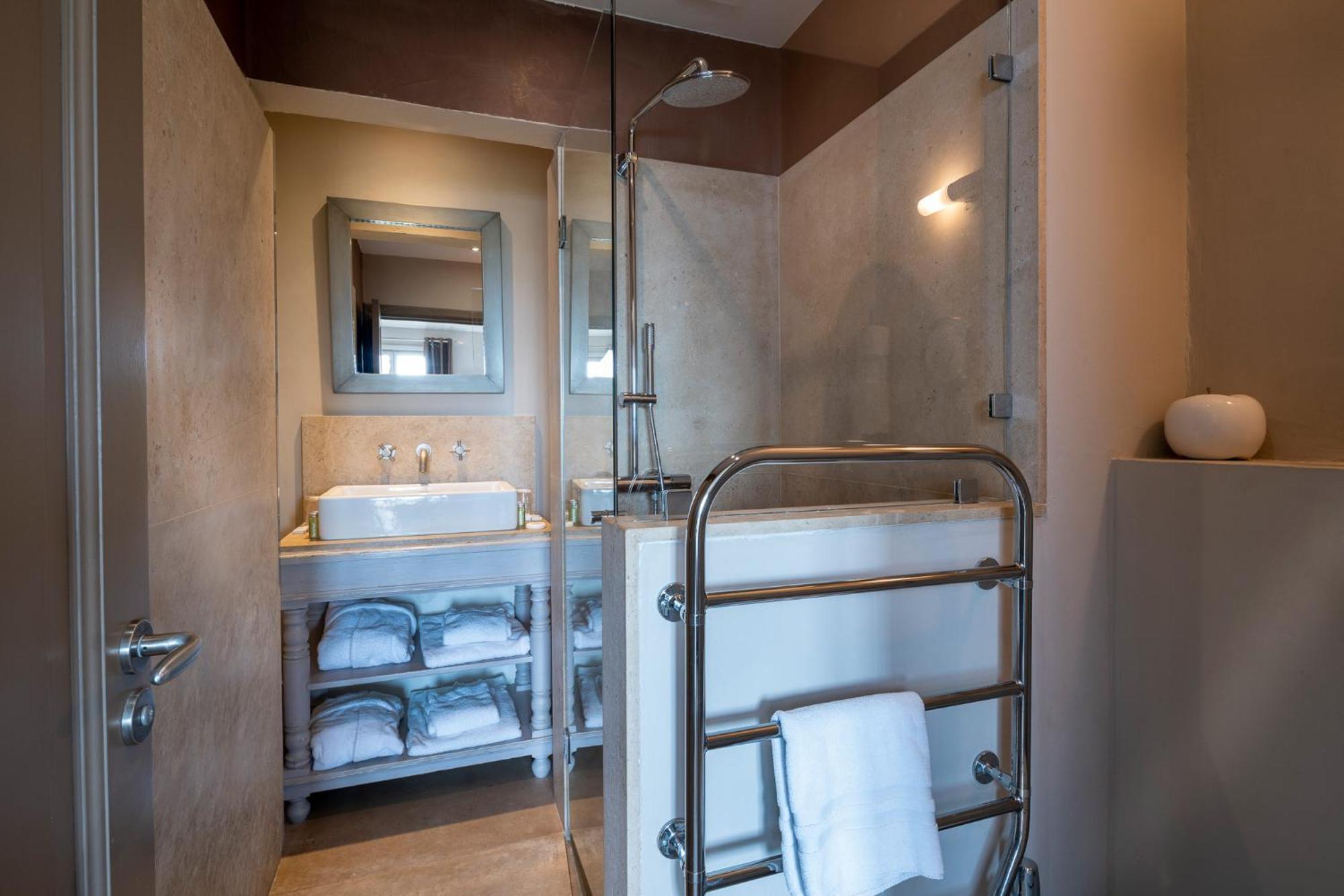 Chambre Familiale (2 Adultes et 2 Enfants)