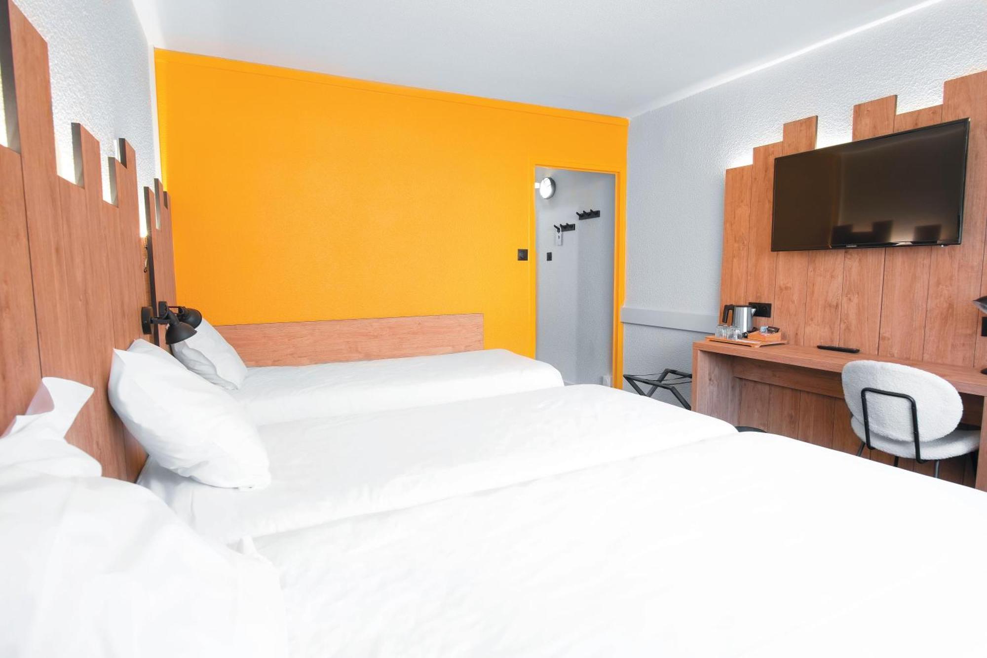 Triple Room with Balcony,1542663547:JPEG