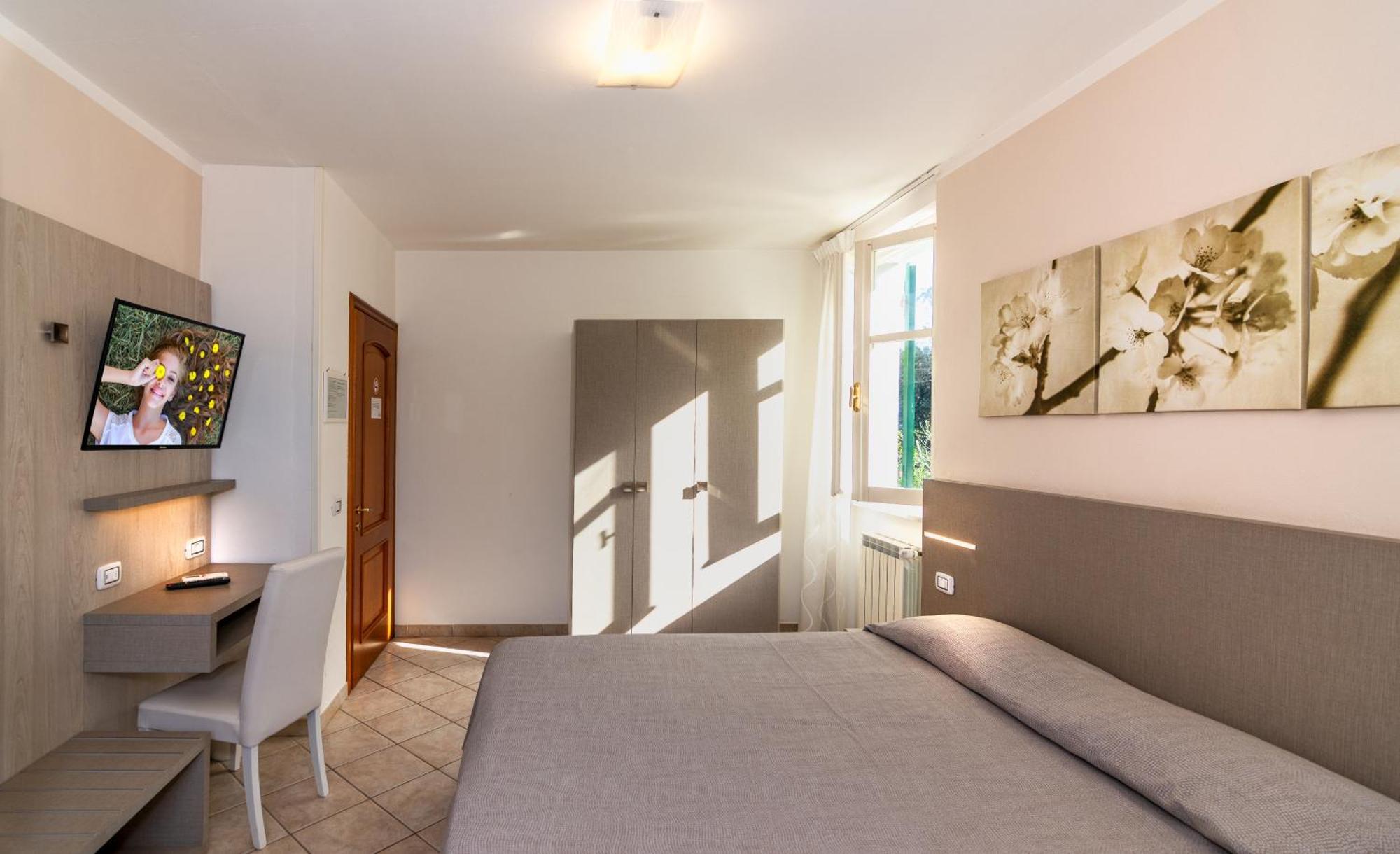 Standard Double Room,1543731481:JPEG