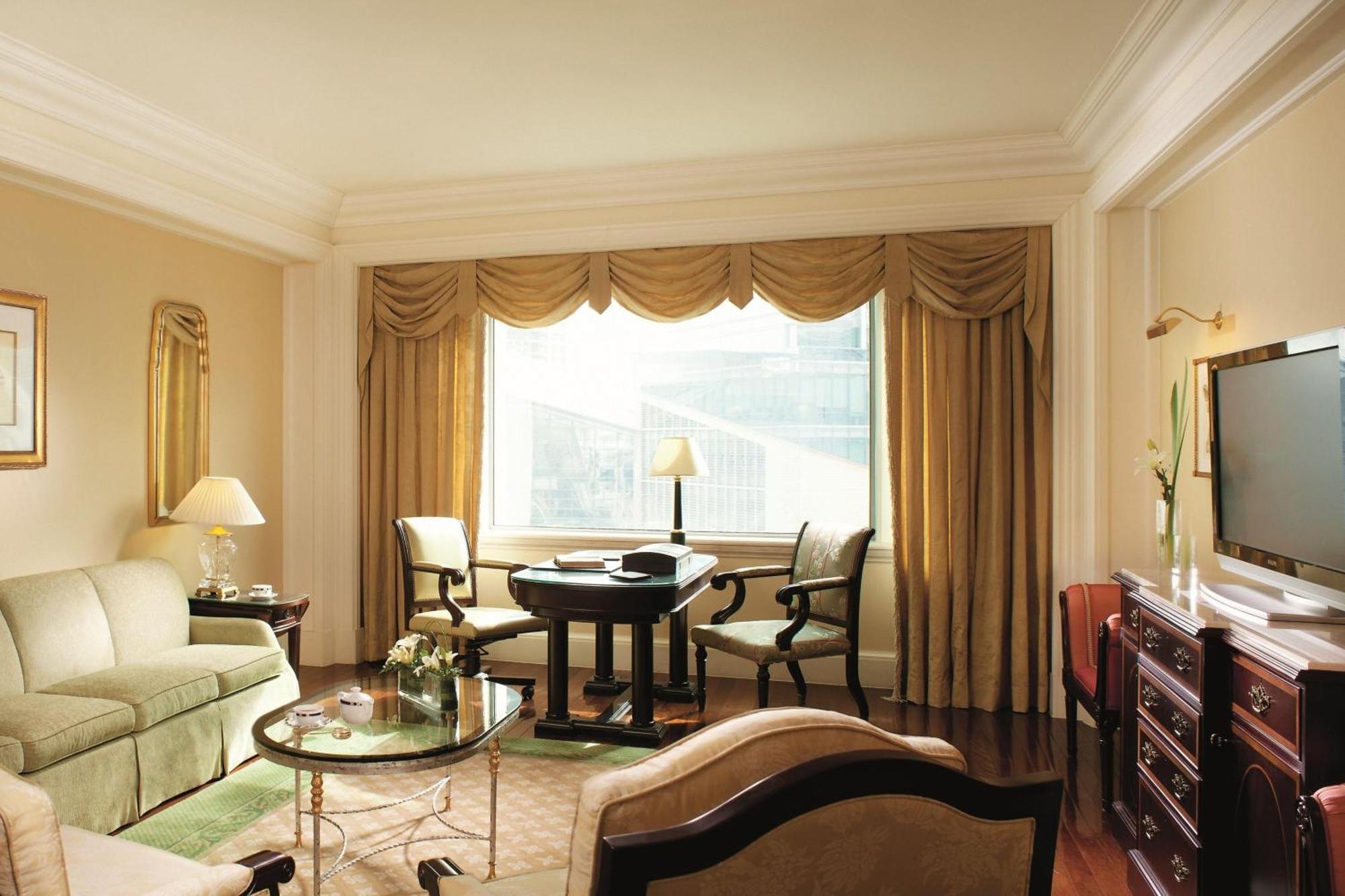 The Club Carlton Suite,1558323295:JPEG