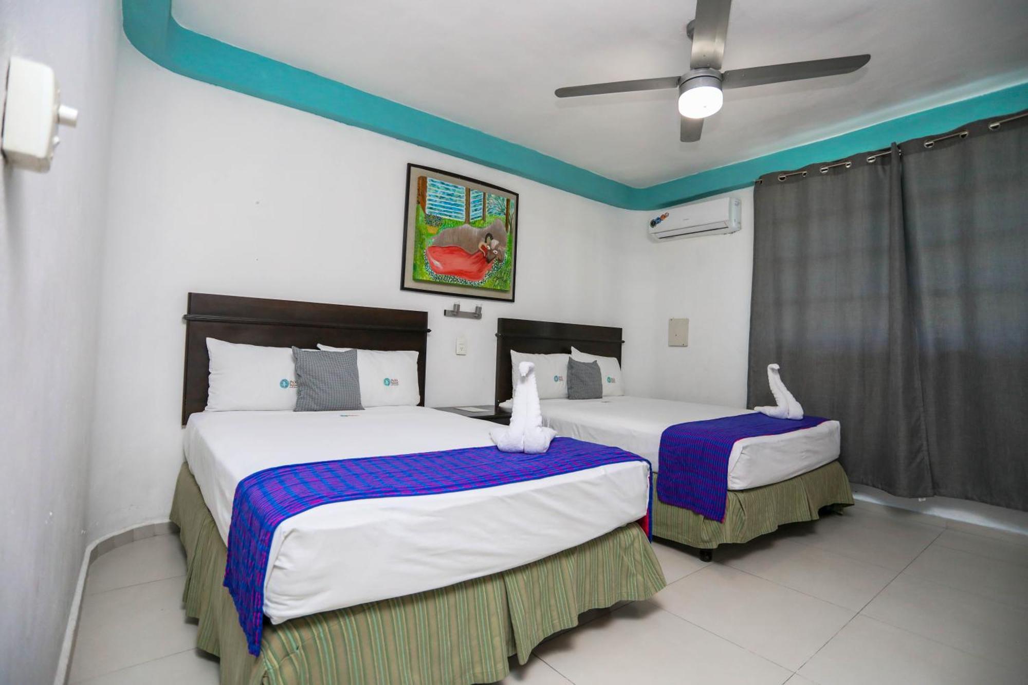 Double Room with Two Double Beds,1544050342:JPEG