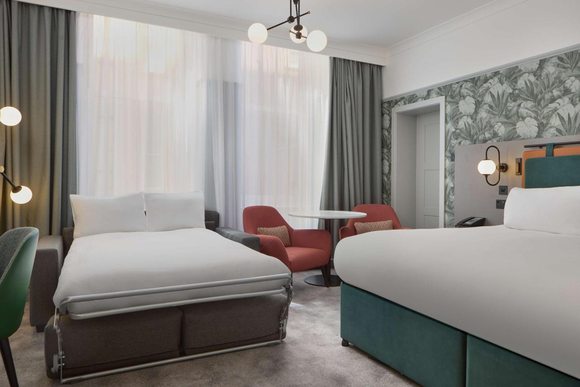 Superior Kamer met Kingsize Bed en een Slaapbank