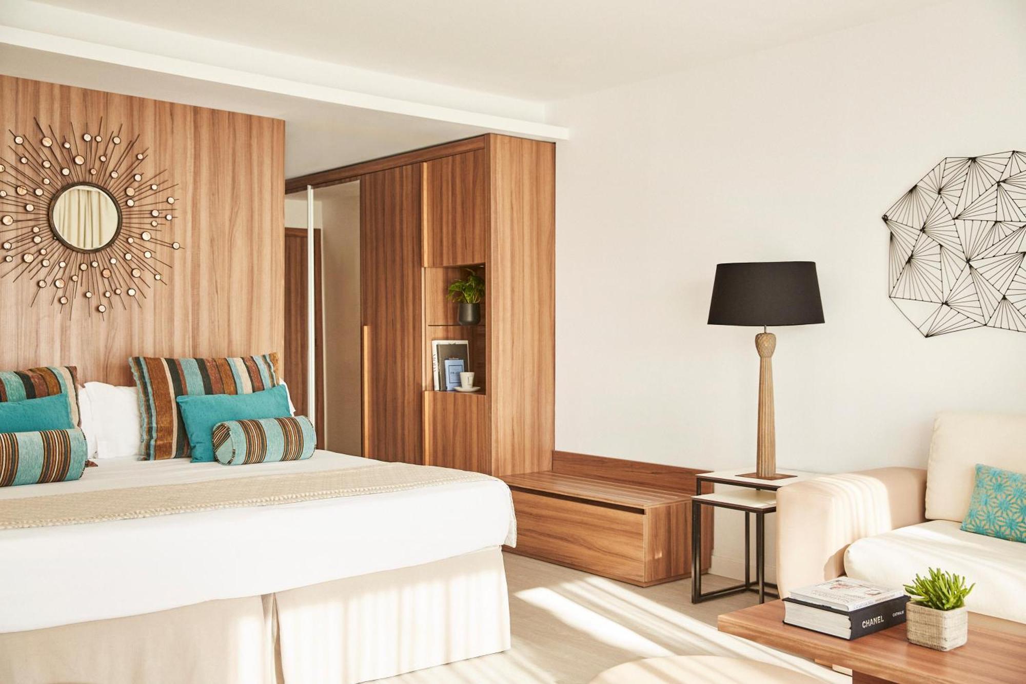 Junior Suite,1545000169:JPEG