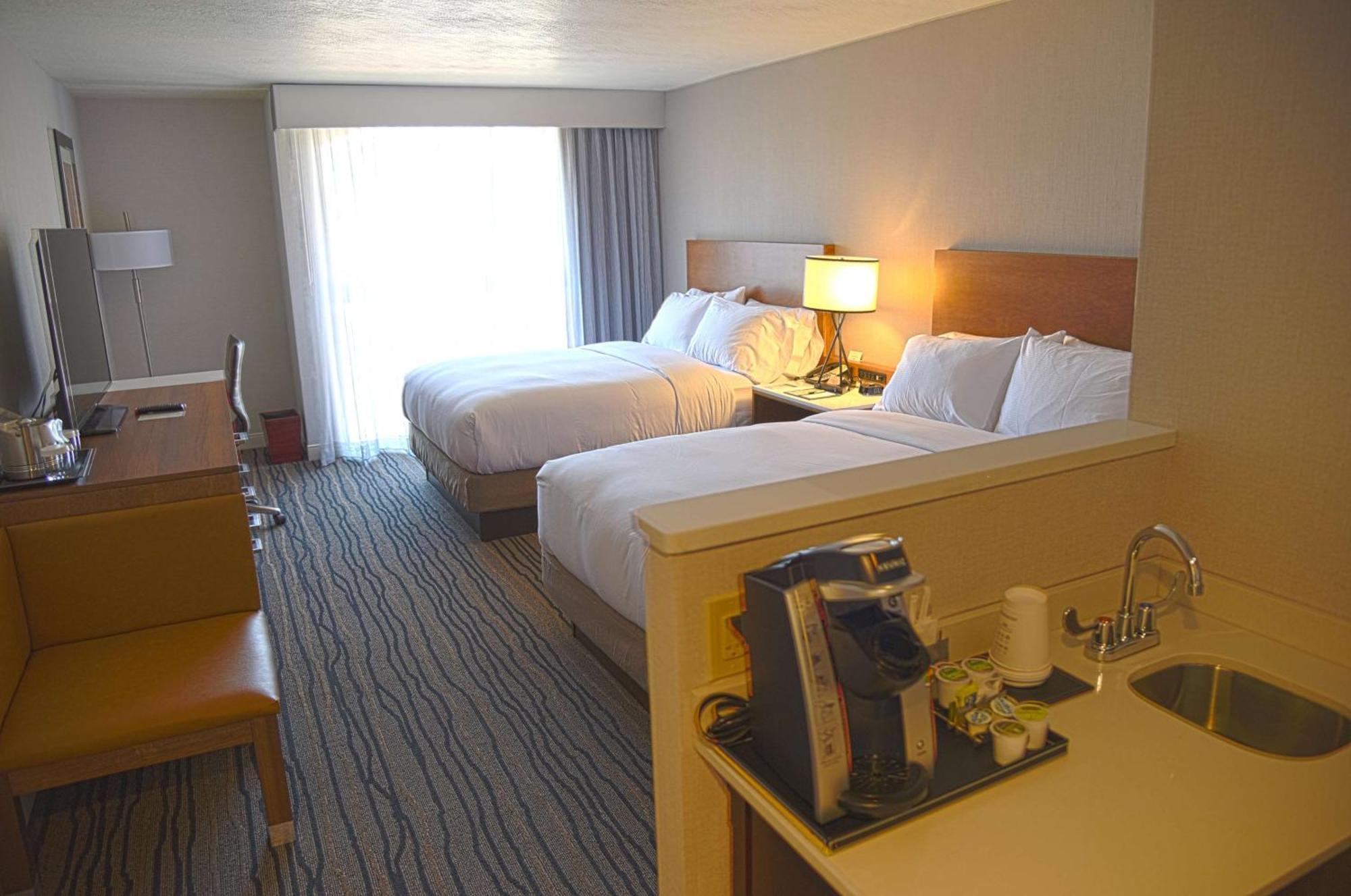 Queen Room with Two Queen Beds