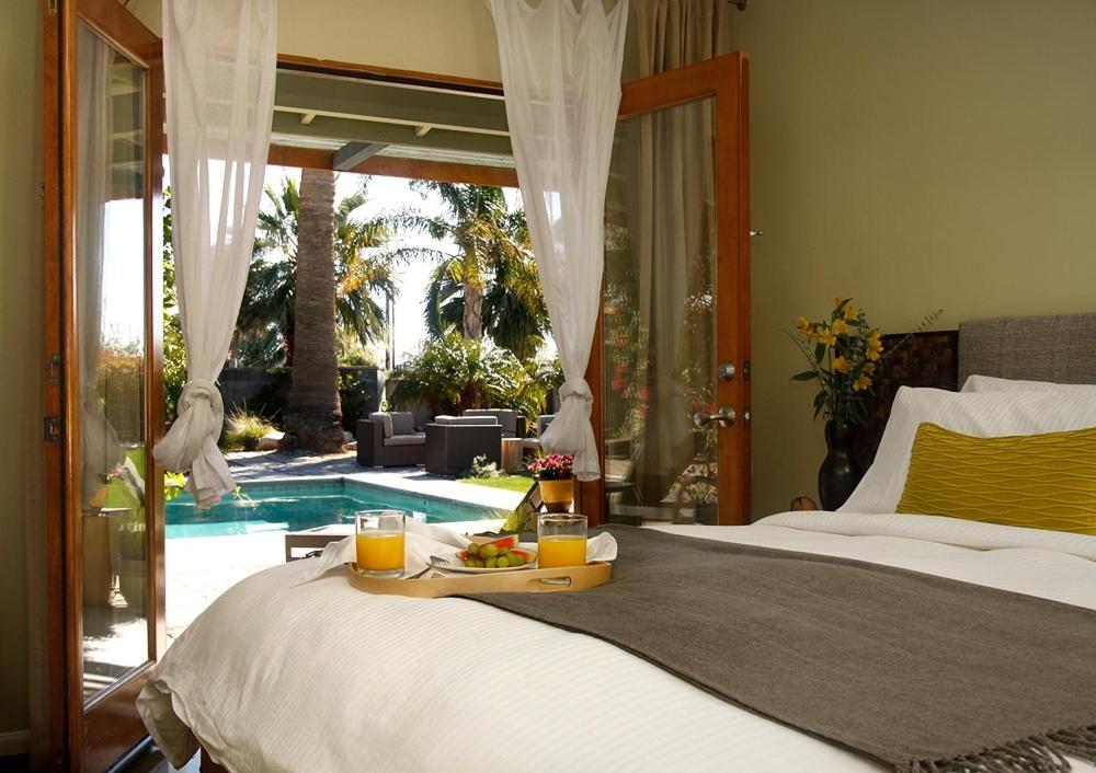 Double Room with Pool View