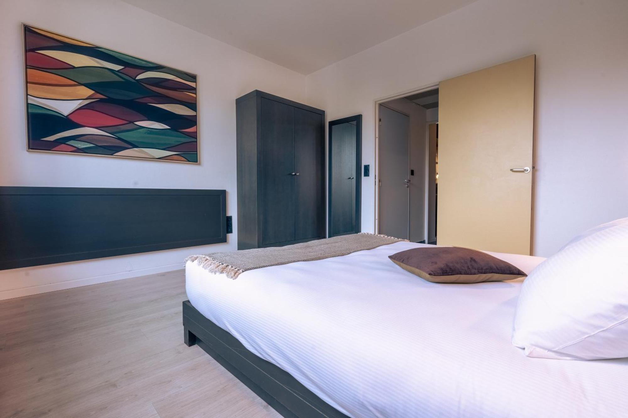 Family Apartment,1548217765:JPEG