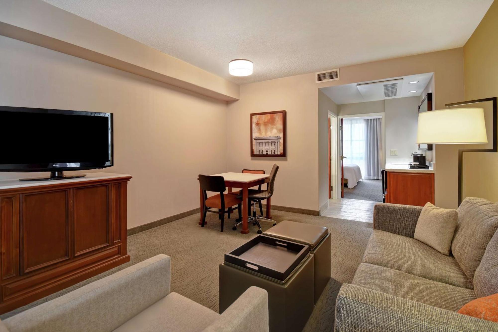 Corner King Suite