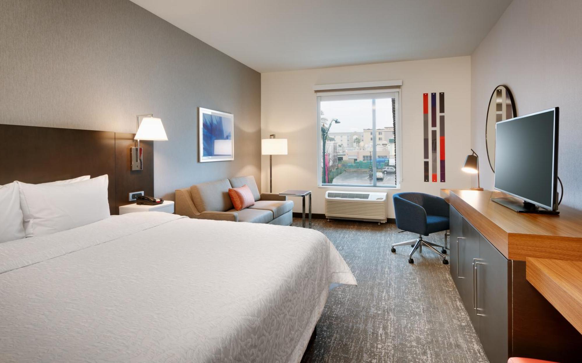 King Studio Suite