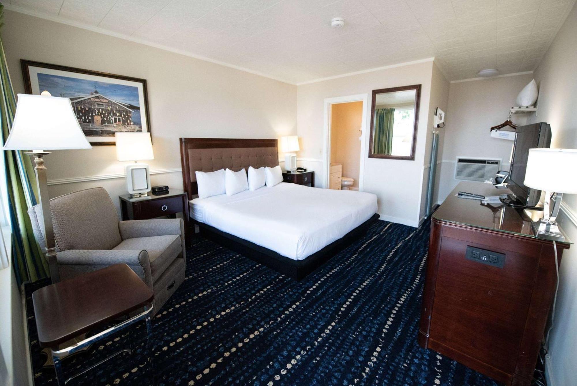 King Room - Non-Smoking