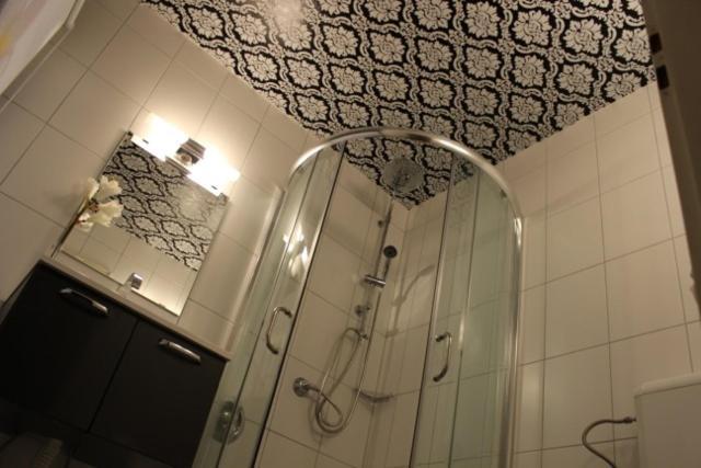 Eenpersoonskamer met Gedeelde Badkamer