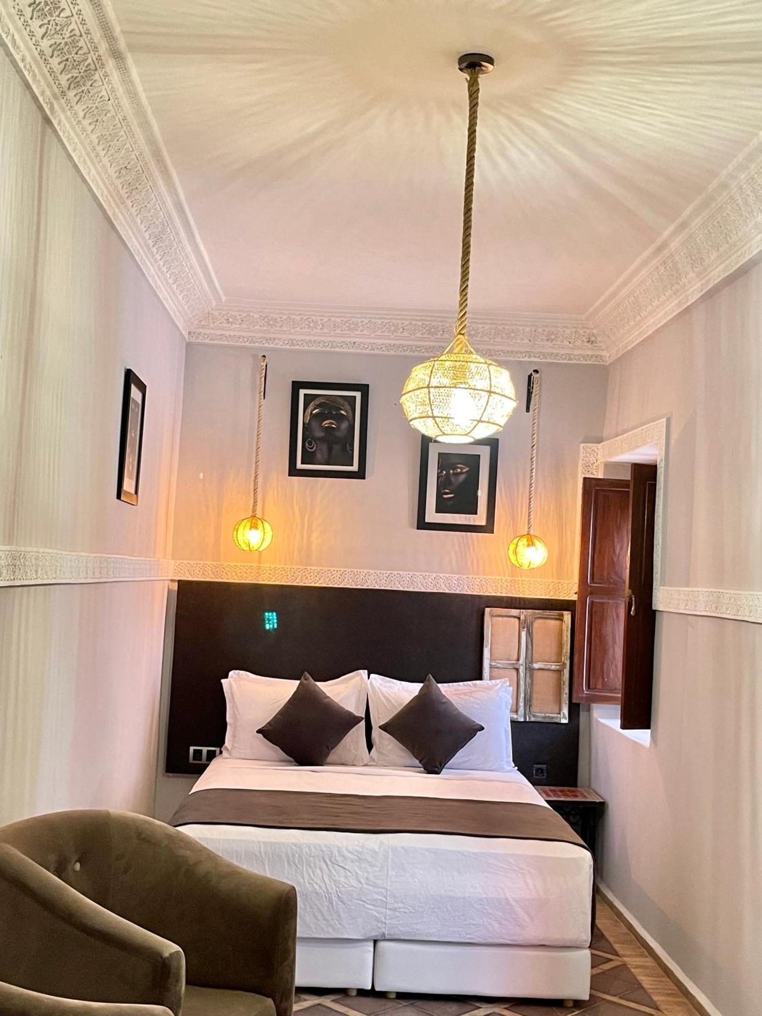 Deluxe Double Room,1550745190:JPEG
