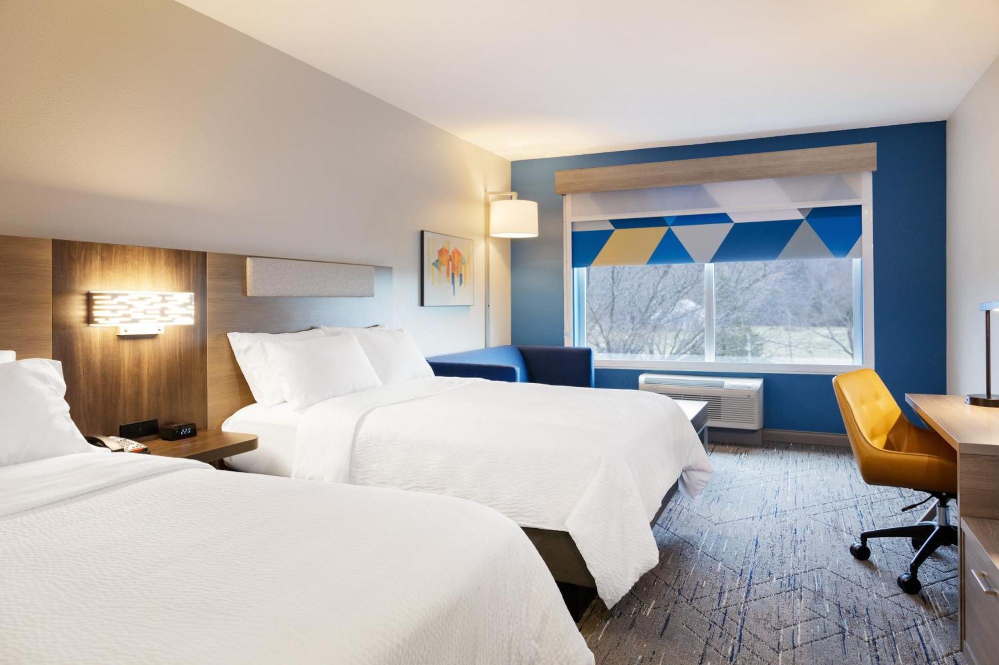 Suite with Two Queen Beds