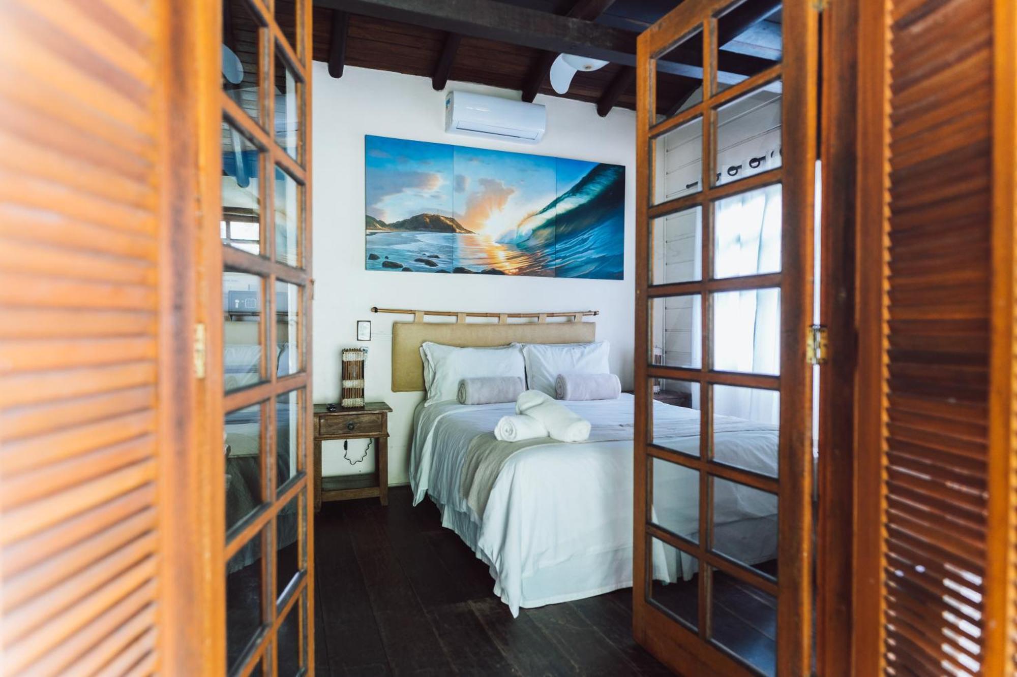 Standard Suite,1551093559:JPEG