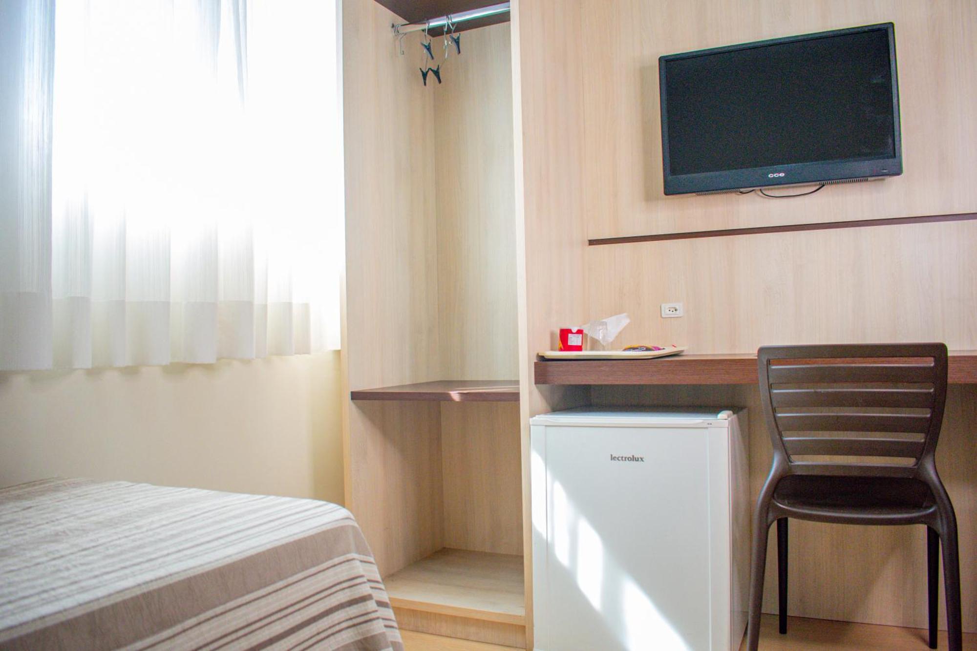 Quarto Standard com 2 Camas de Solteiro