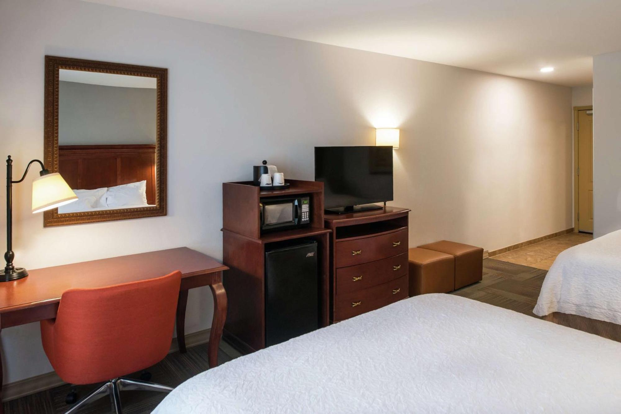 Room with Two Queen Beds - Non-Smoking