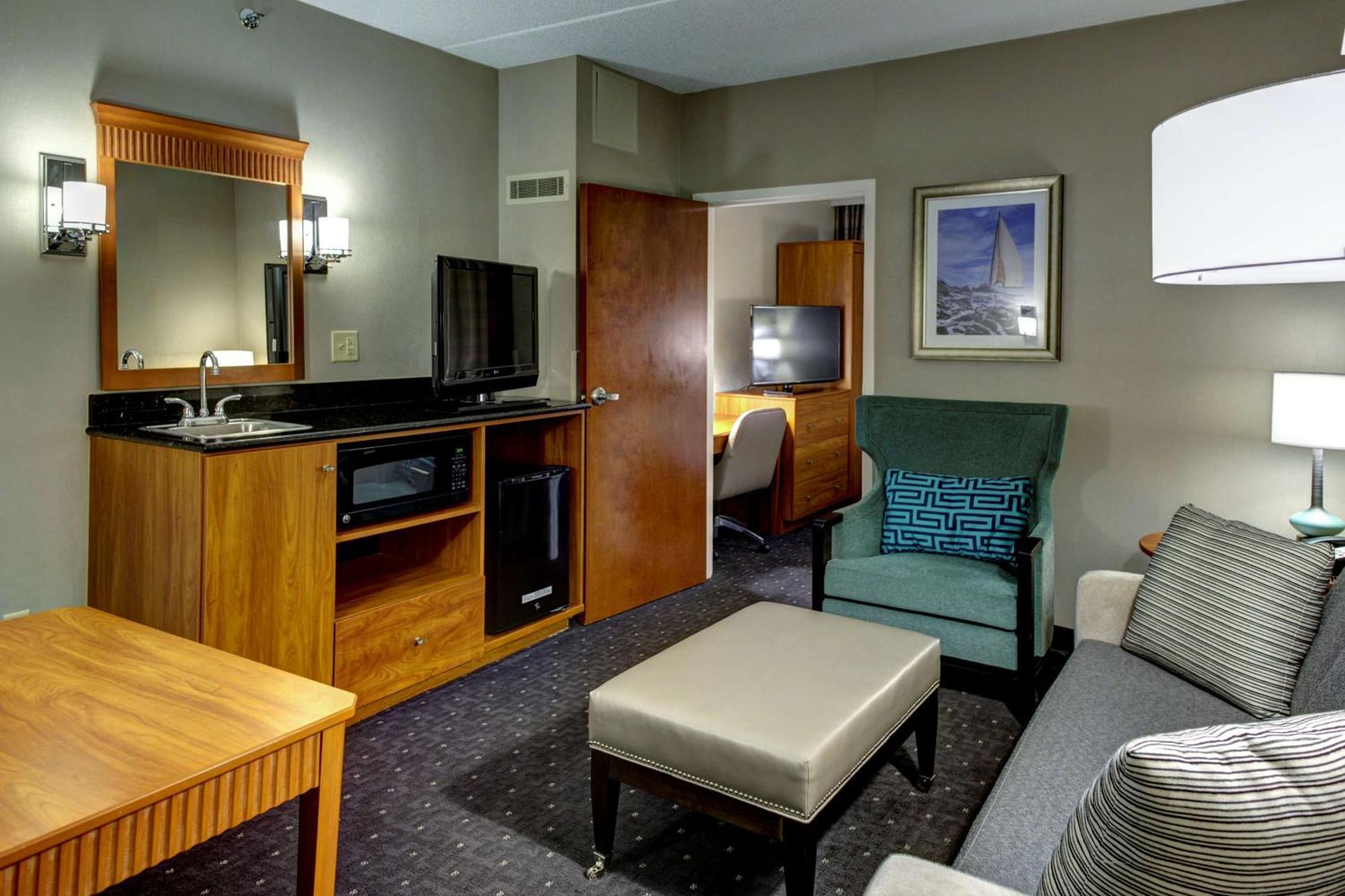 One-Bedroom Suite - Hearing Access