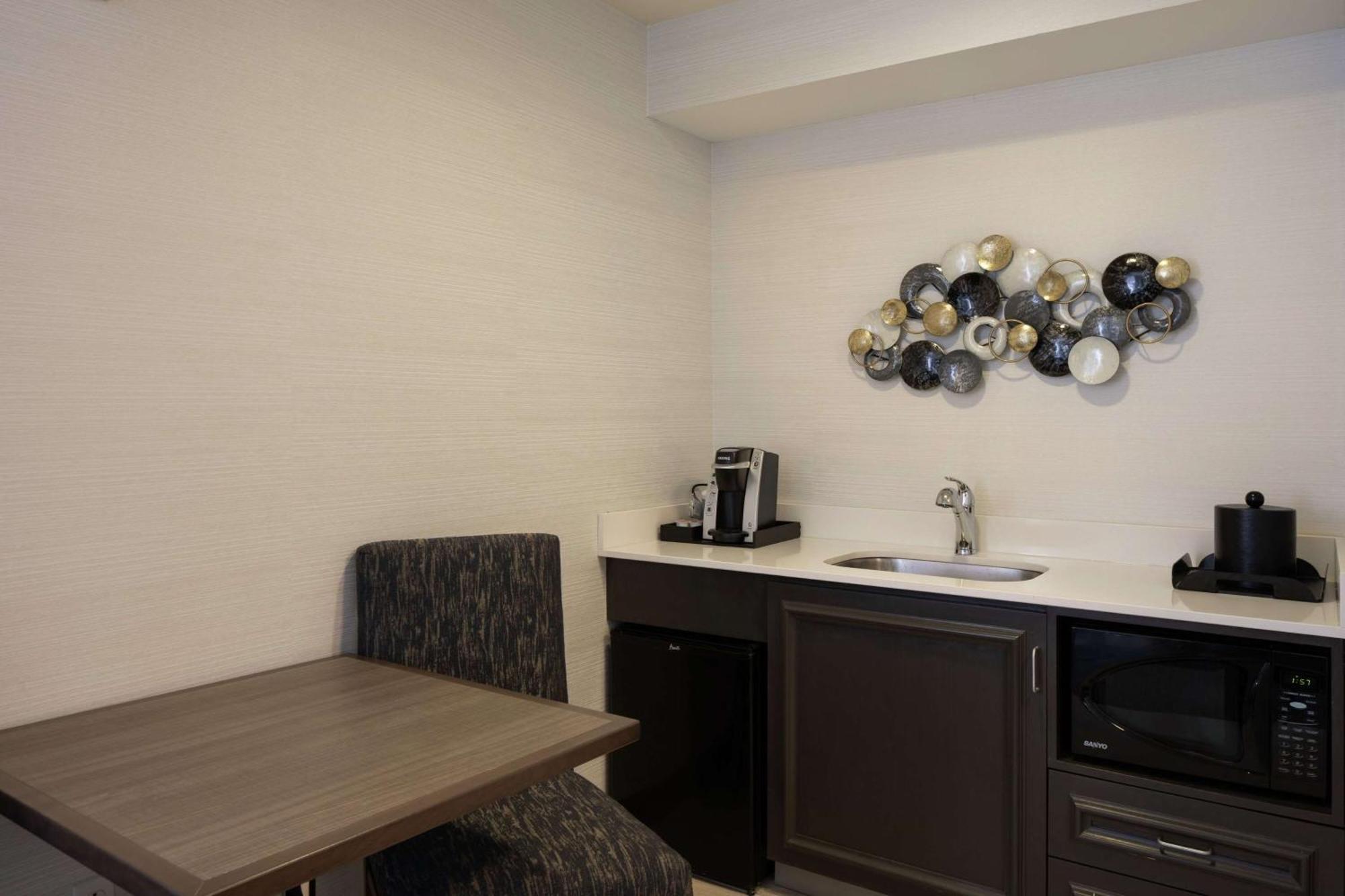 One-Bedroom King Suite with Sofa Bed