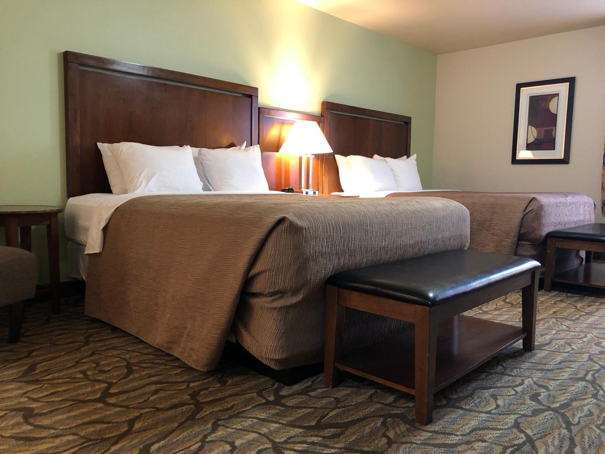 Queen Suite with Two Queen Beds