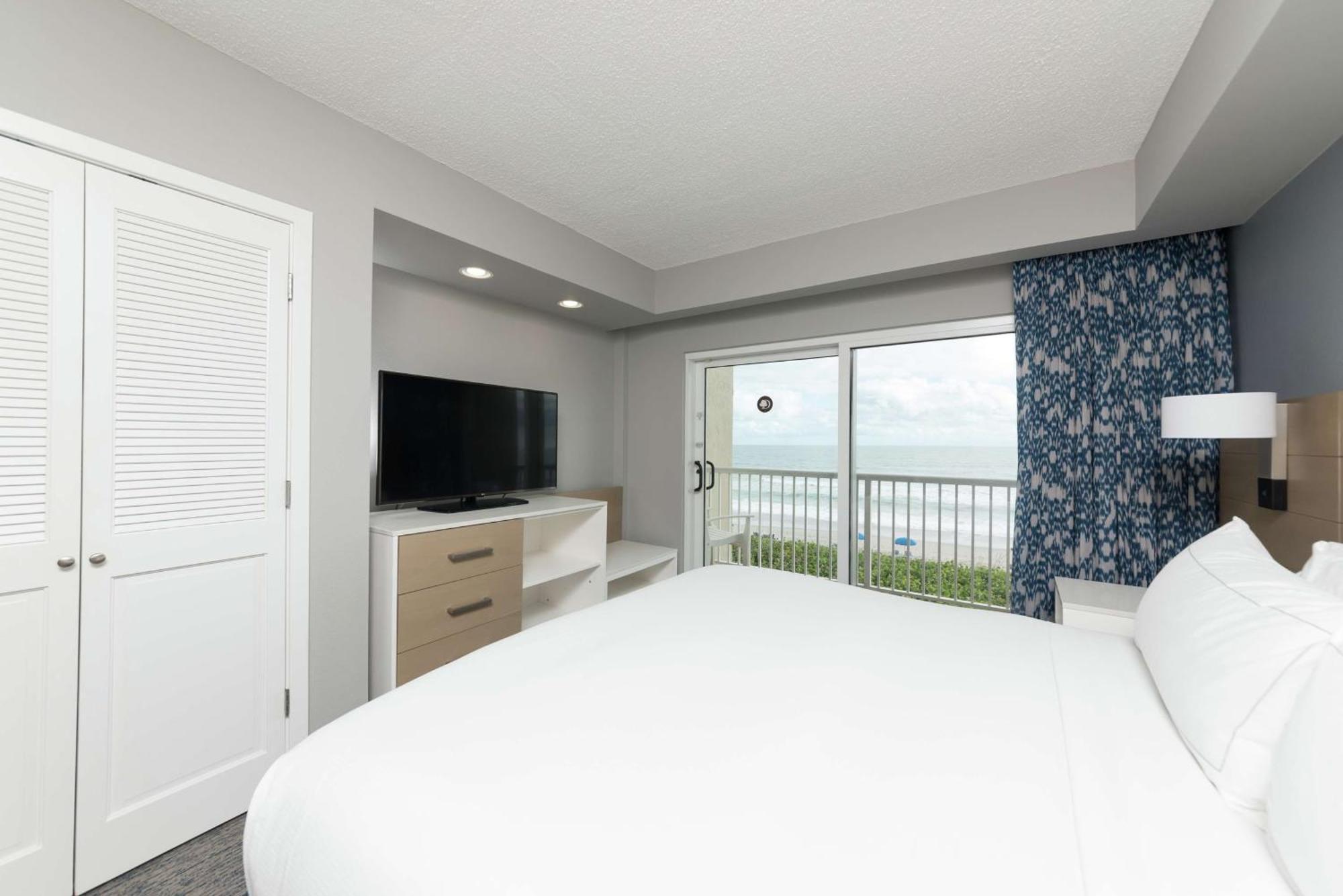 One-Bedroom King Suite
