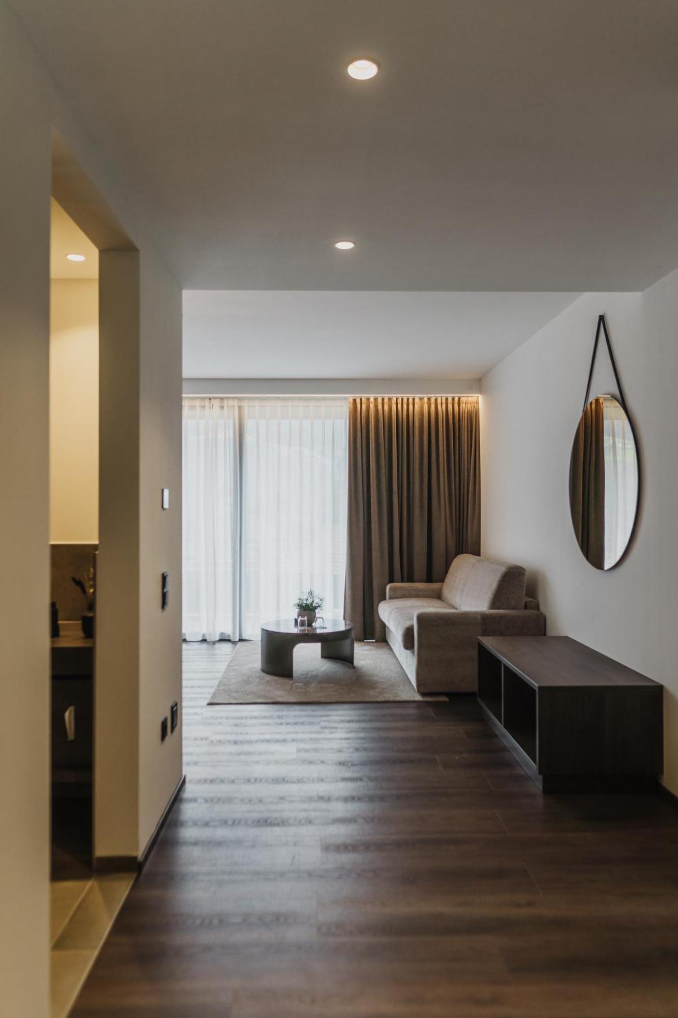 Suite mit Poolblick